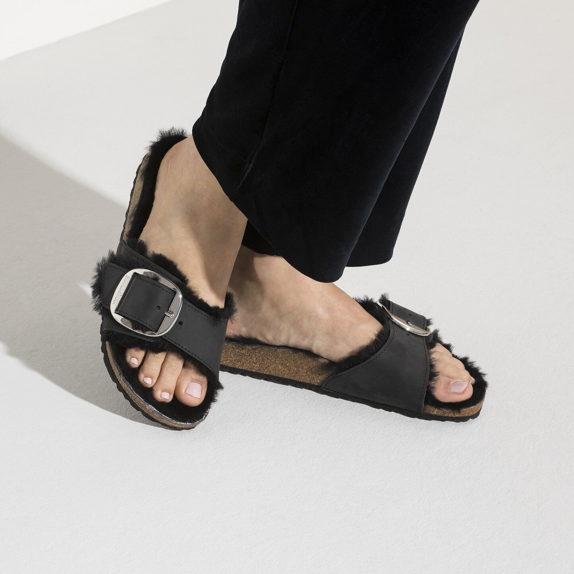 Madrid Big Buckle Shearling Natural Leather Oiled - Image 10
