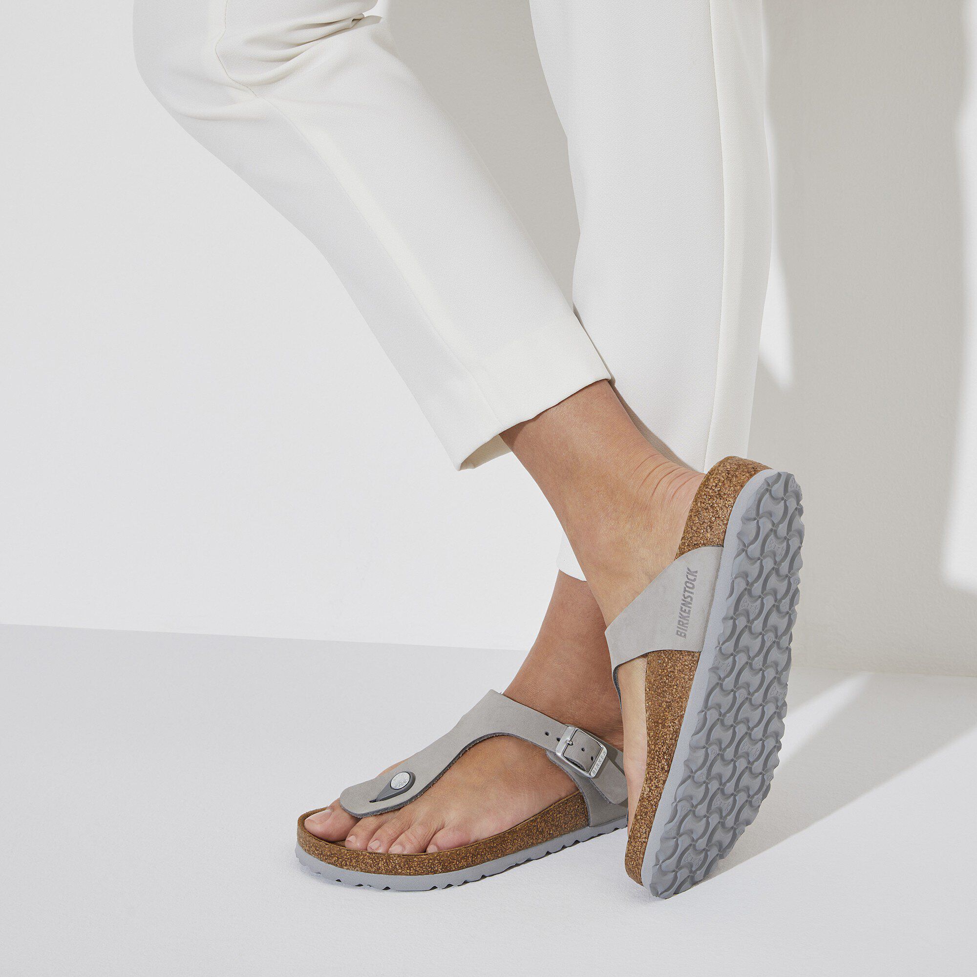 Gizeh Soft Footbed Nubuck Leather Dove Gray - Image 5