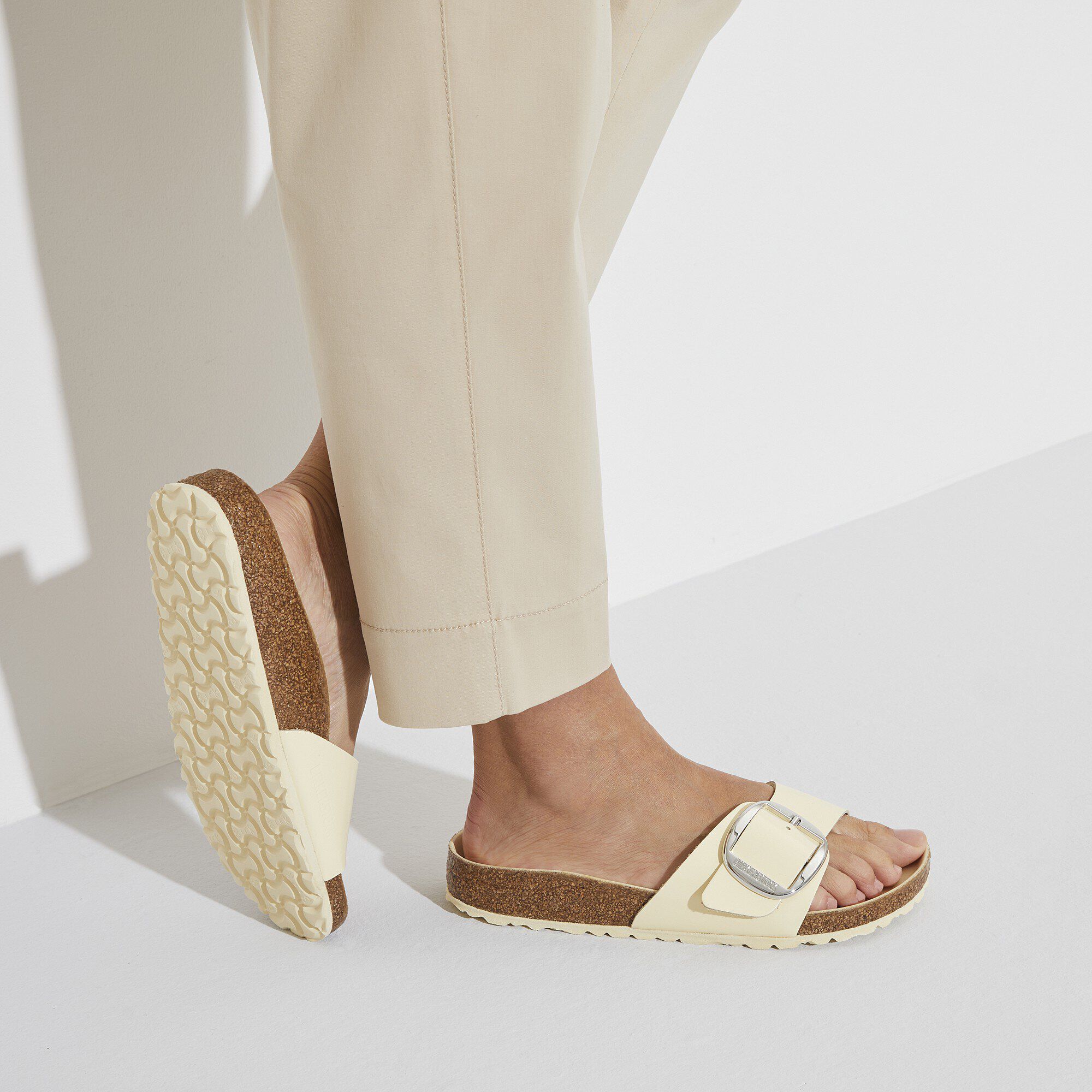 Madrid Big Buckle Natural Leather Patent - Image 4