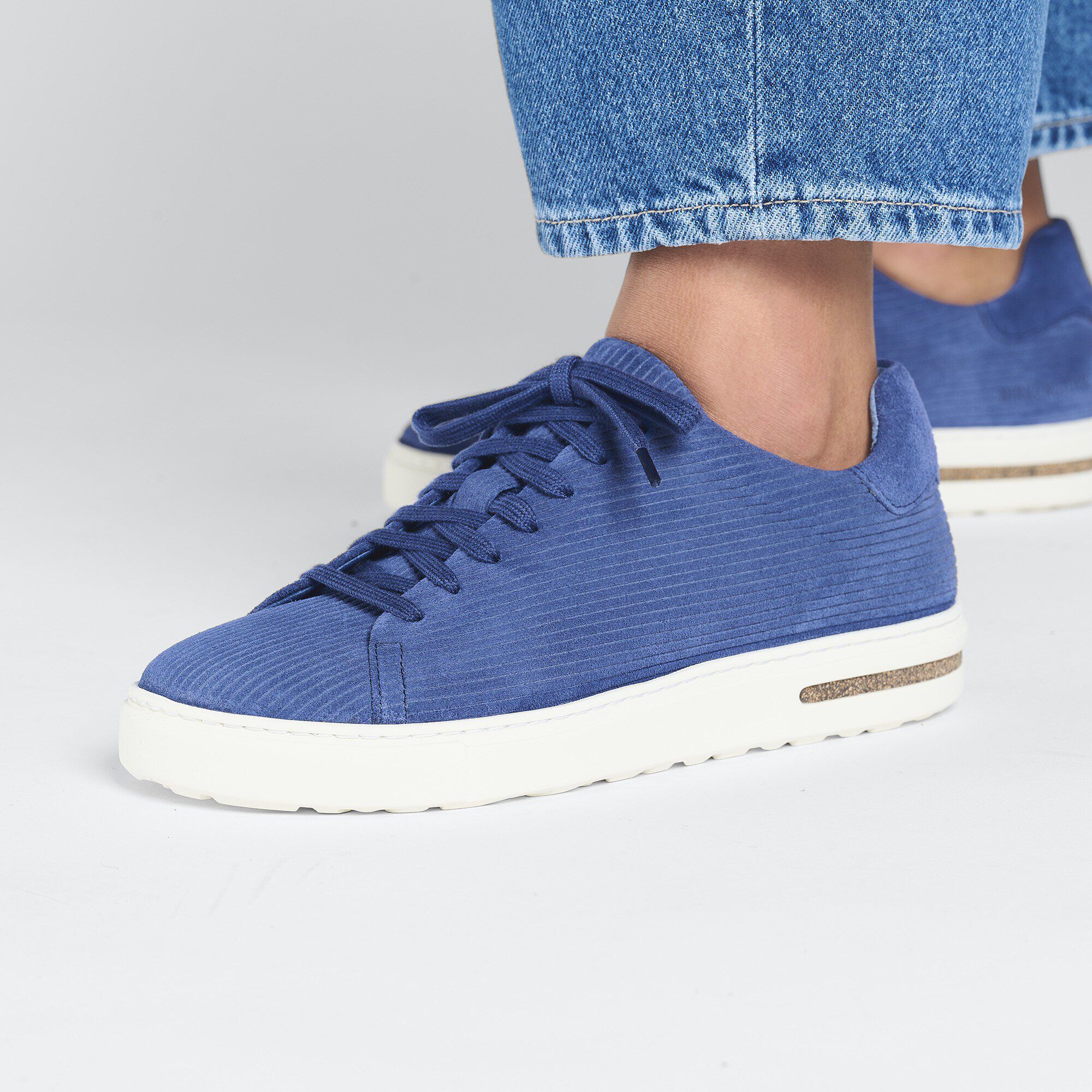 Bend Low Suede Leather Embossed - Image 8