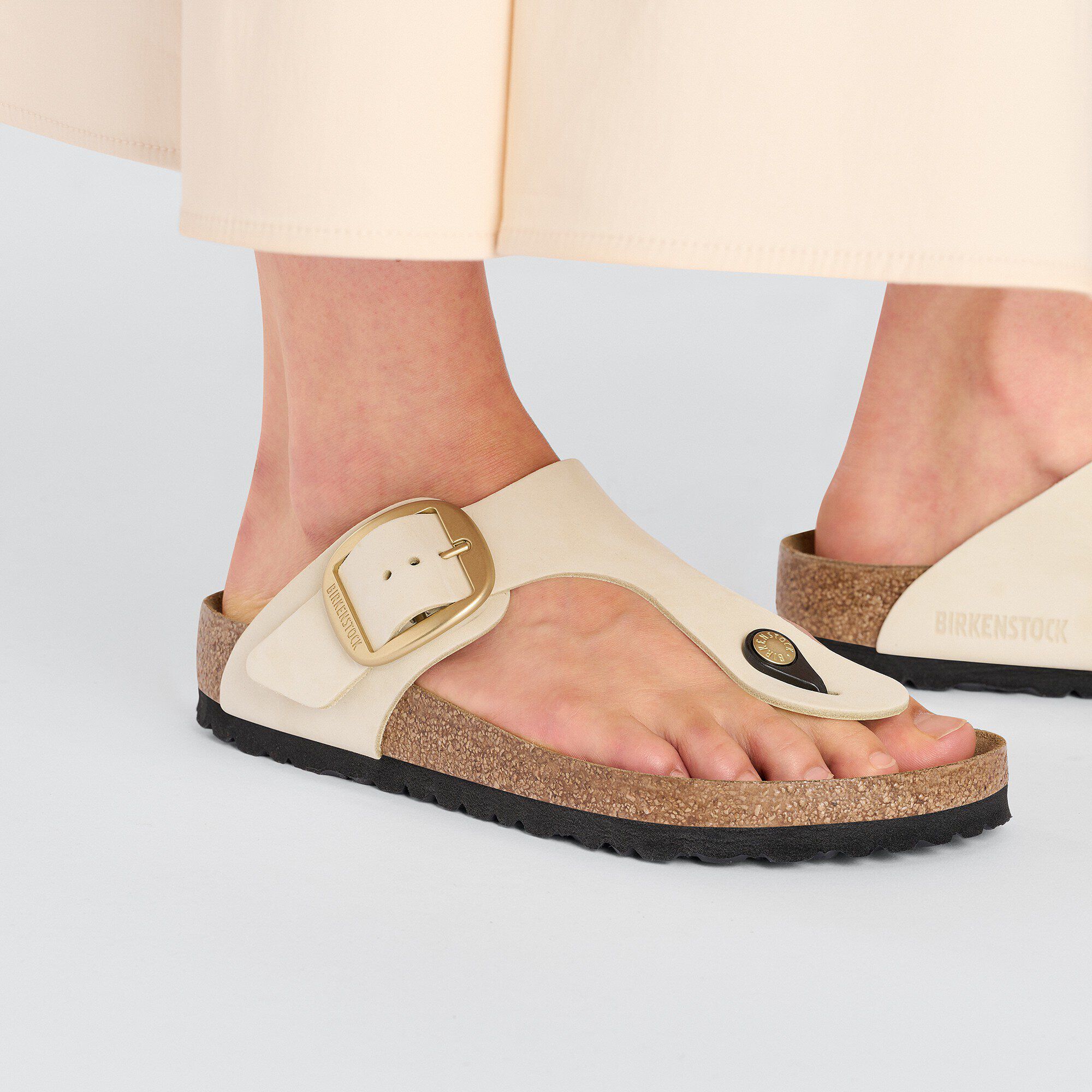 Gizeh Big Buckle Nubuck Leather Ecru - Image 4