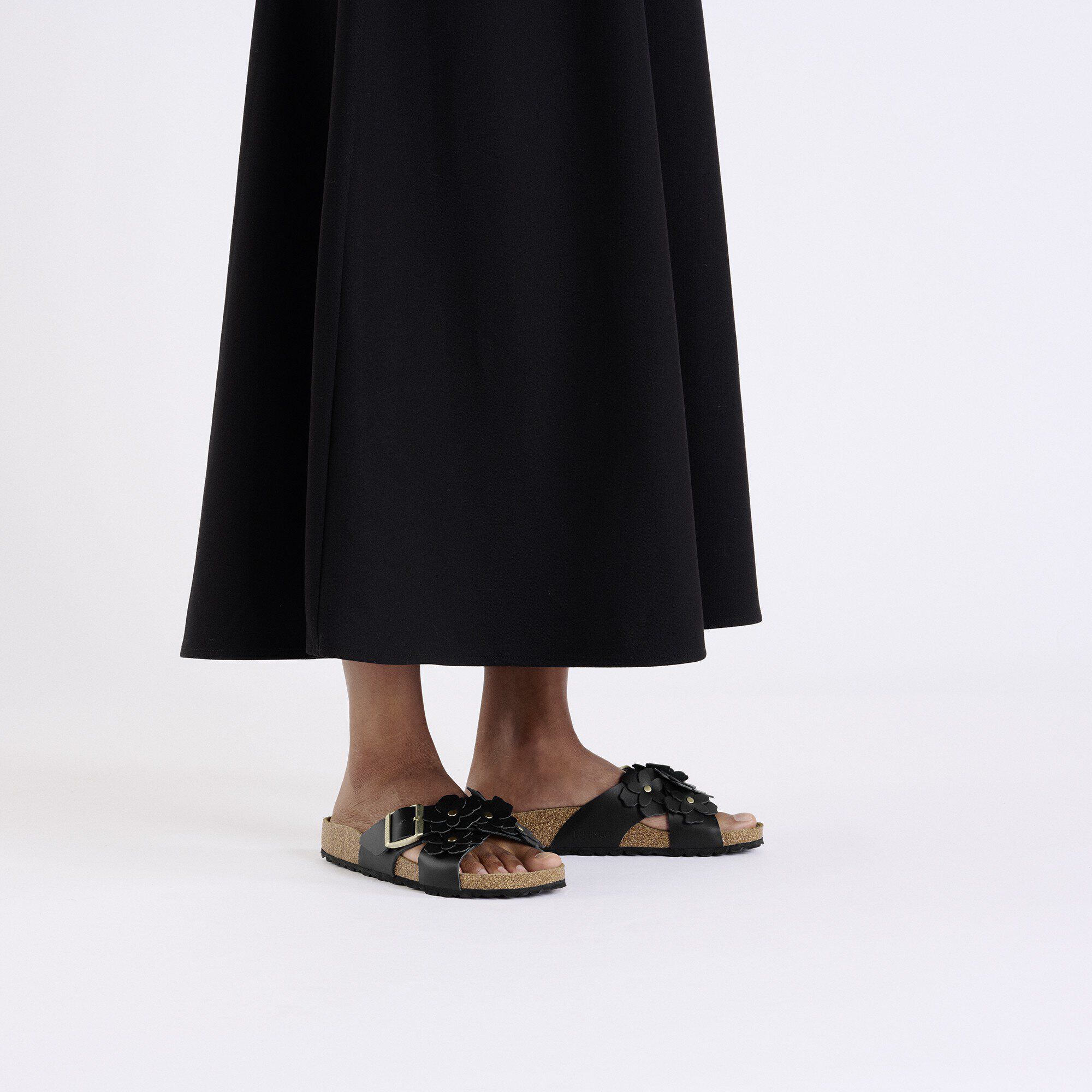 Siena Flower Embellishment Natural Leather - Image 5
