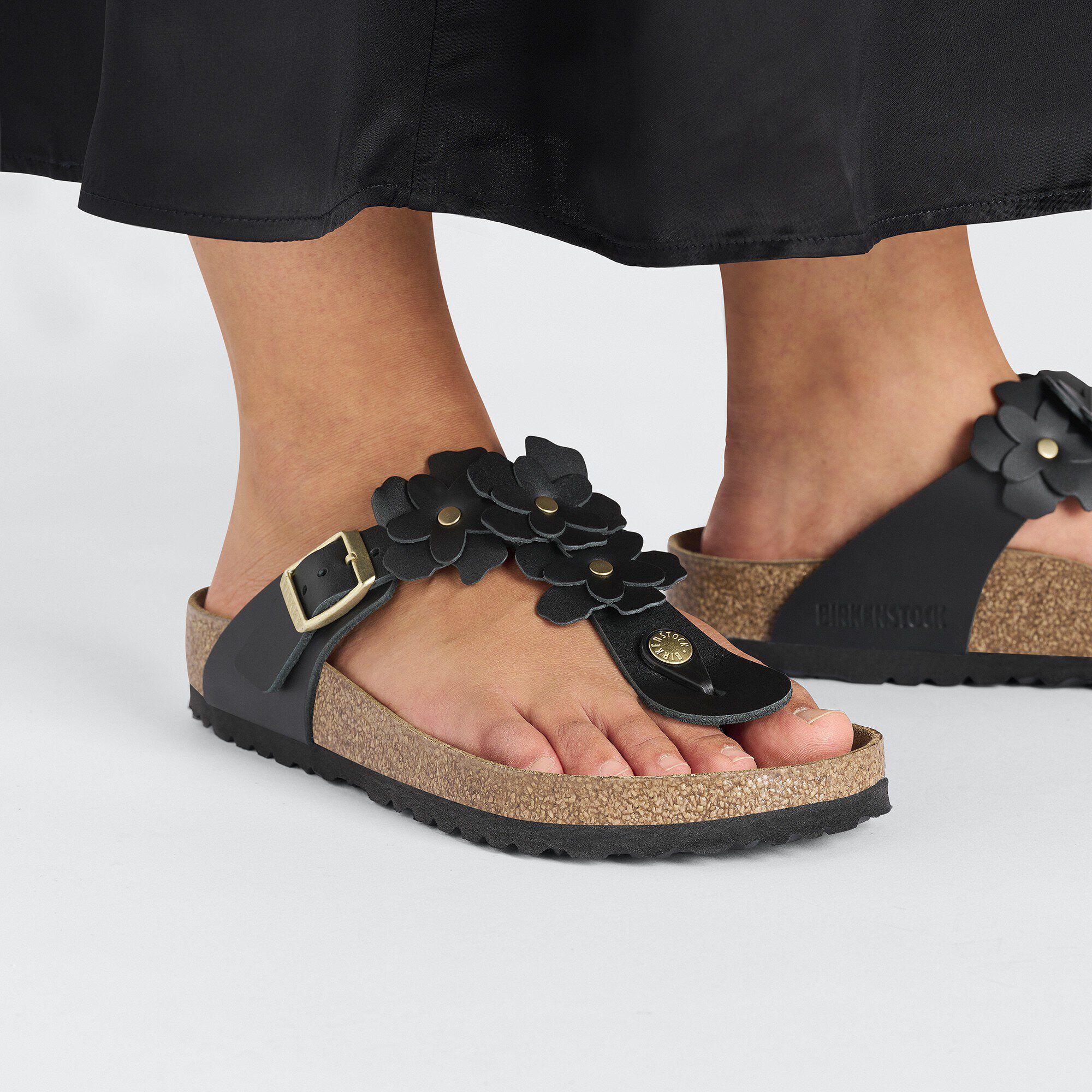 Gizeh Flower Embellishment Natural Leather - Image 8