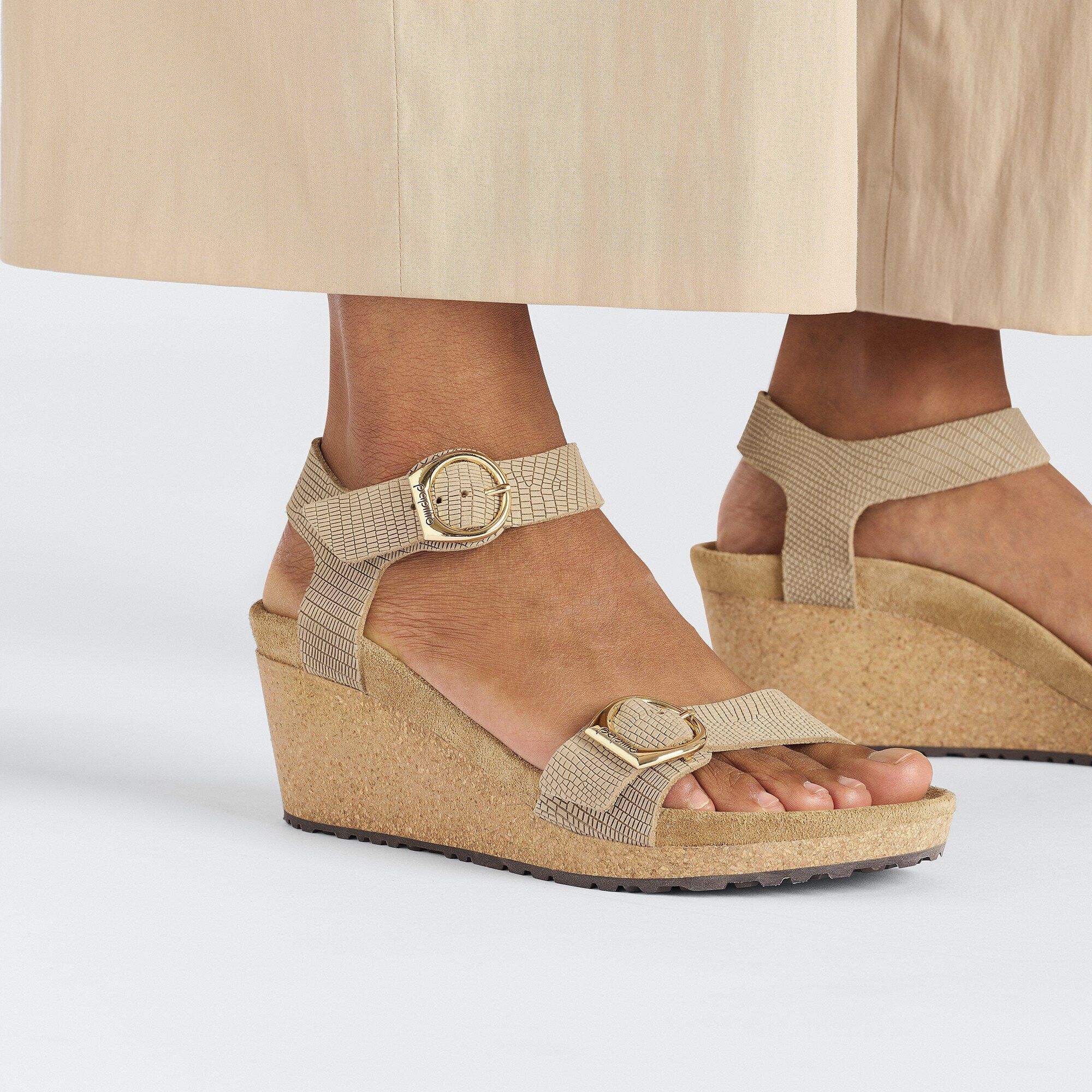 Soley Ring-Buckle Nubuck Leather Embossed - Image 7