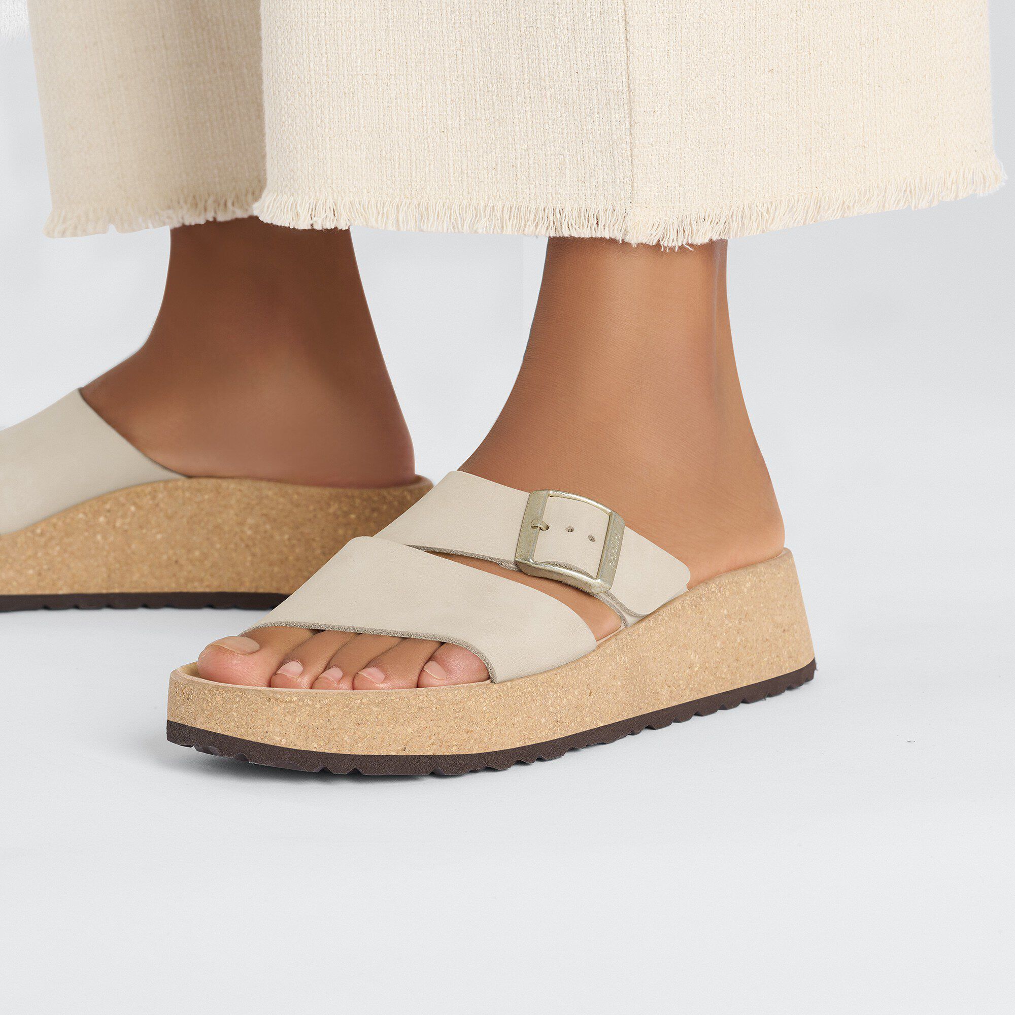 Almina Nubuk Leather - Image 6