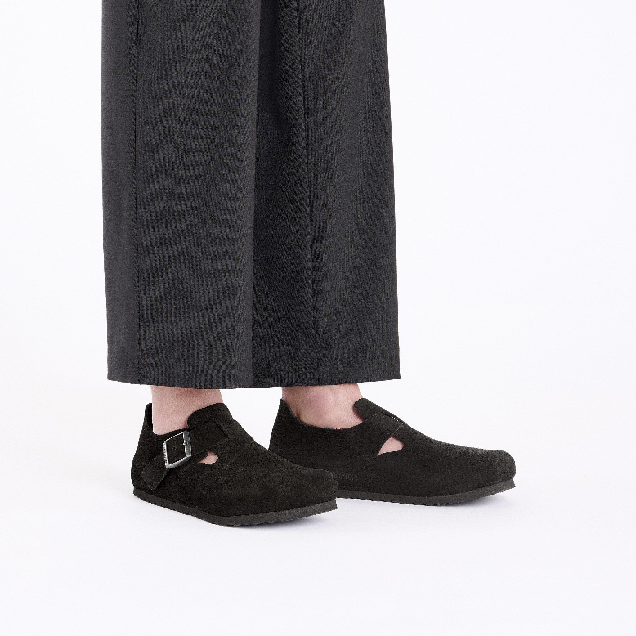 London Suede Leather - Image 4