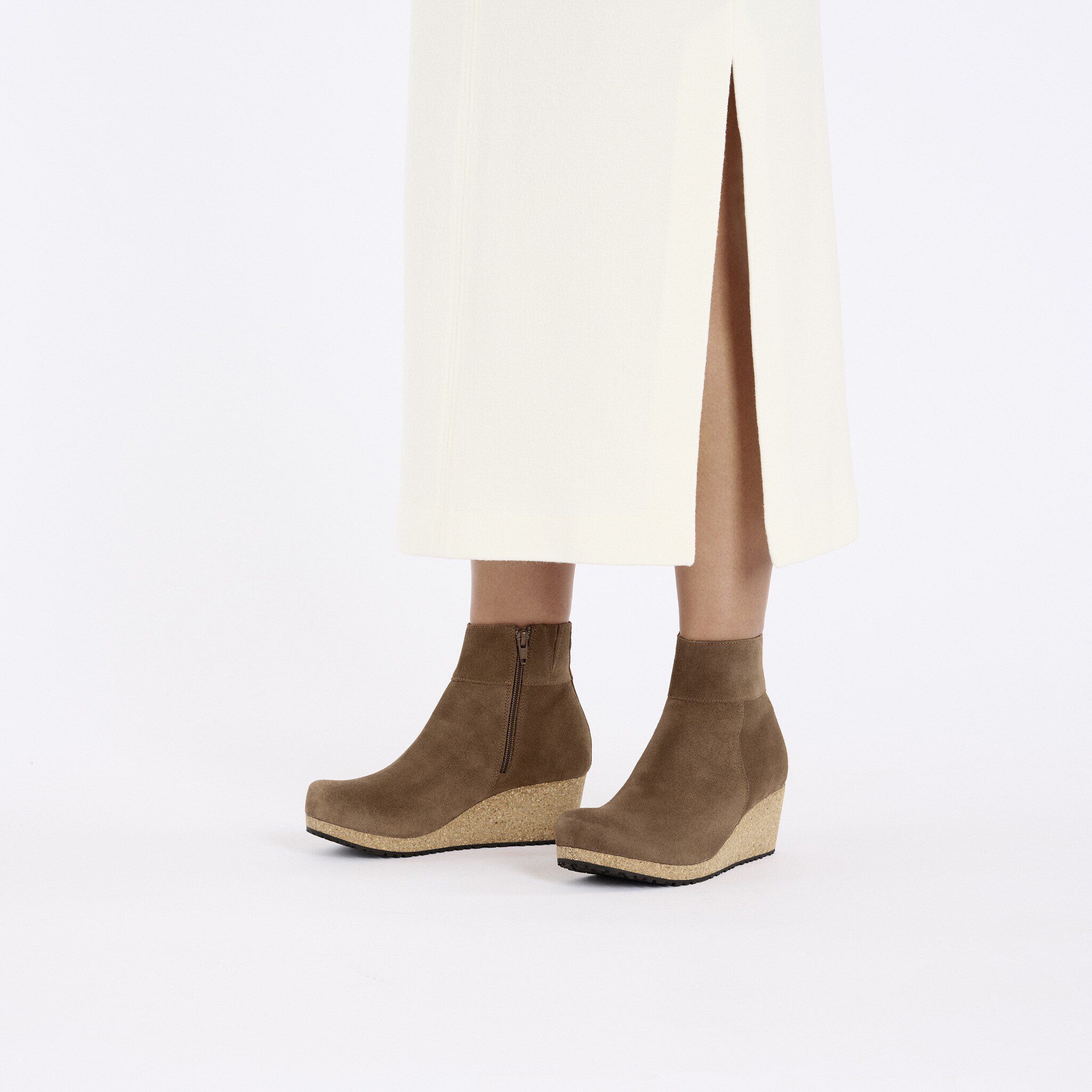 Ebba Suede Leather - Image 8