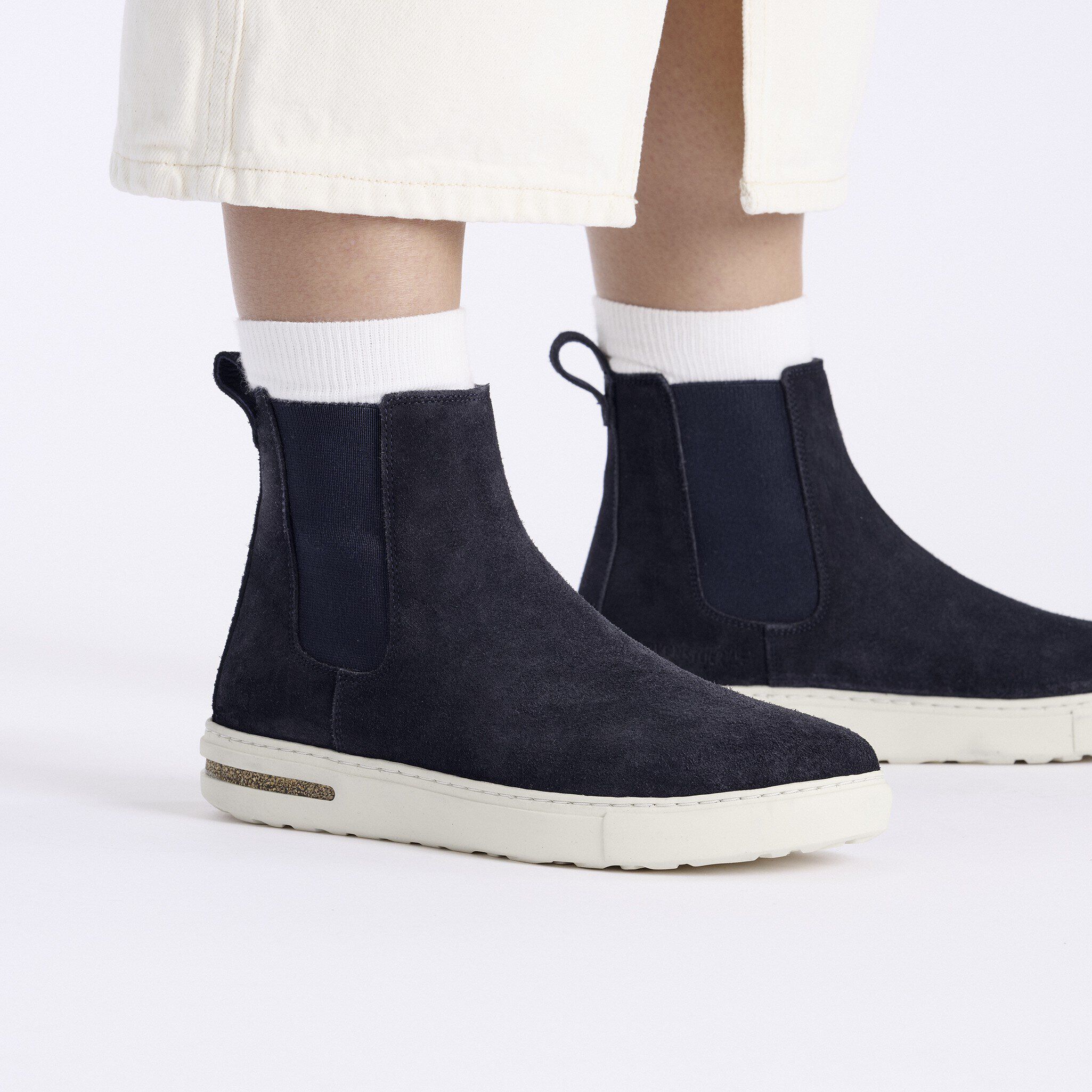 Bend Chelsea Suede Leather - Image 8
