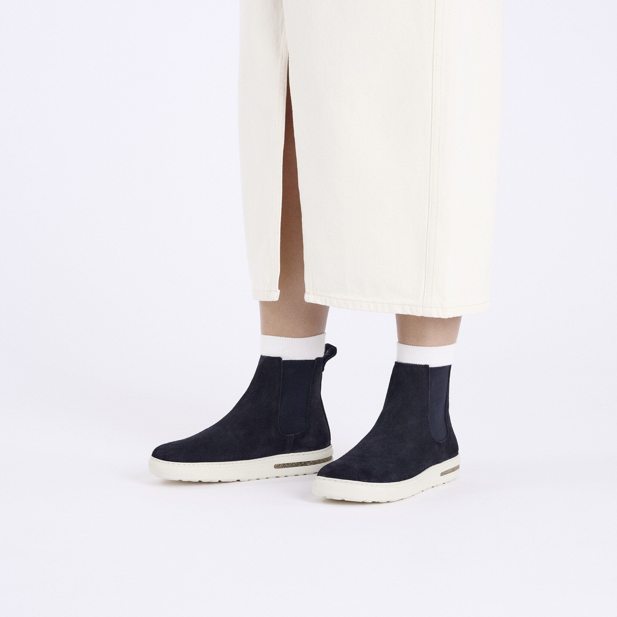 Bend Chelsea Suede Leather - Image 7