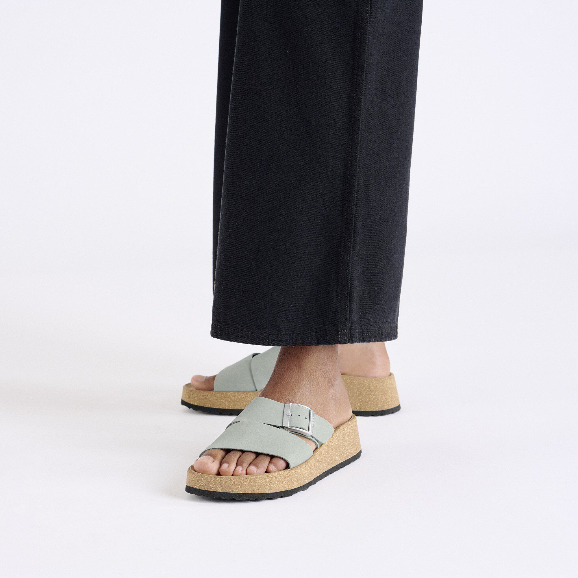 Almina Nubuk Leather - Image 8