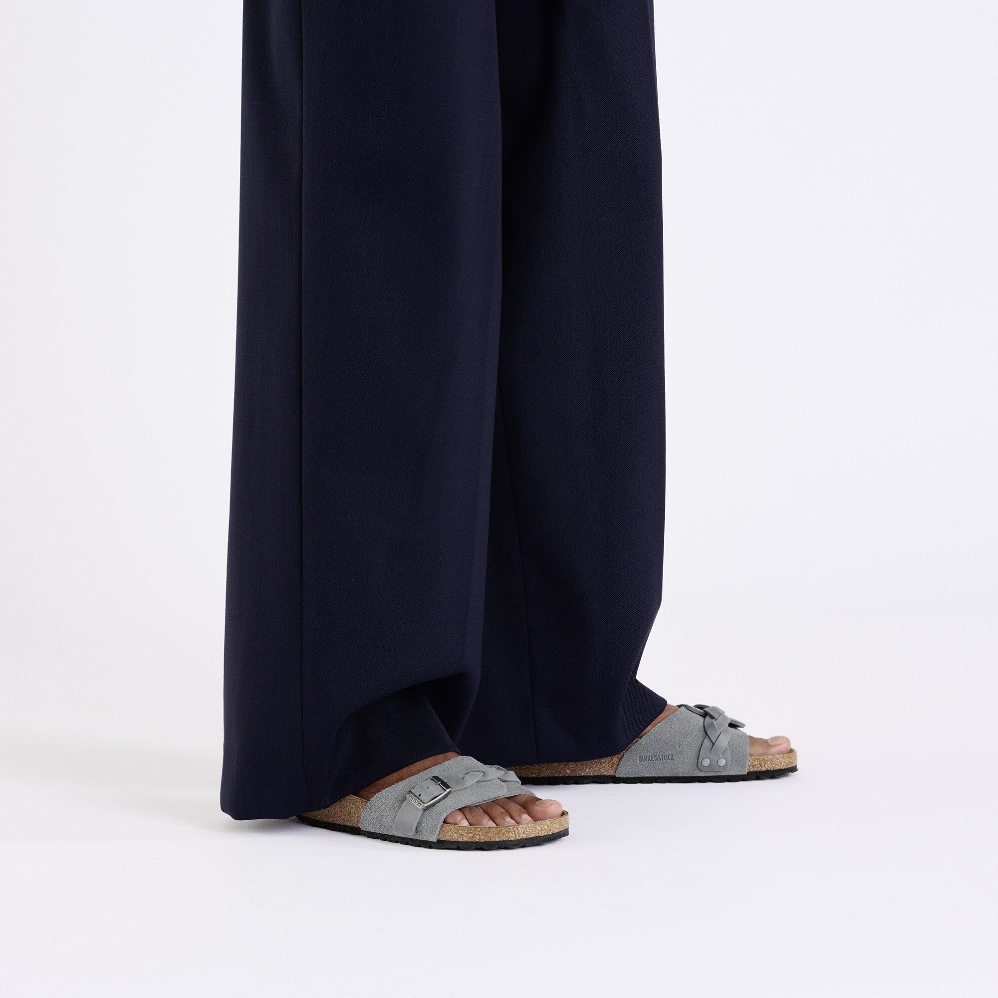 Oita Braided Suede Leather Basalt Gray - Image 5