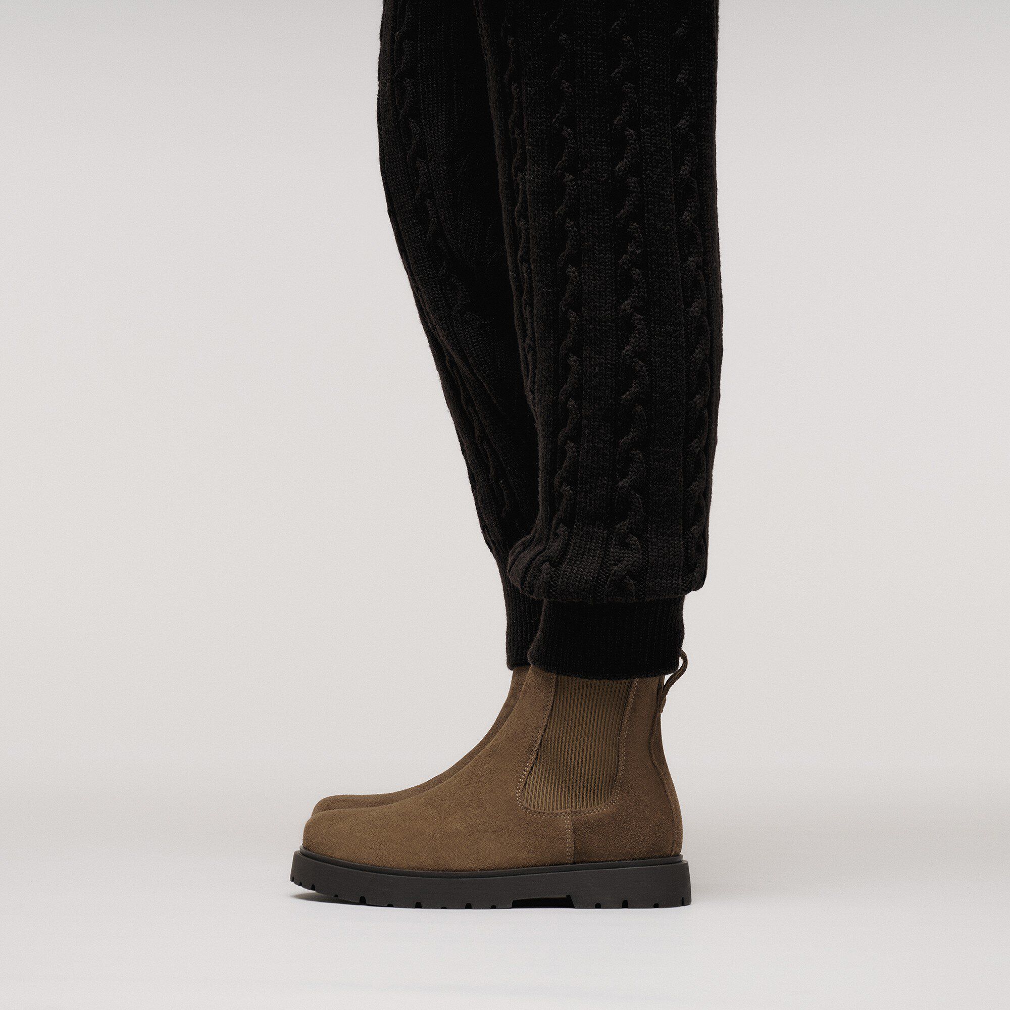 Highwood Slip On Men Suede Leather - Image 4