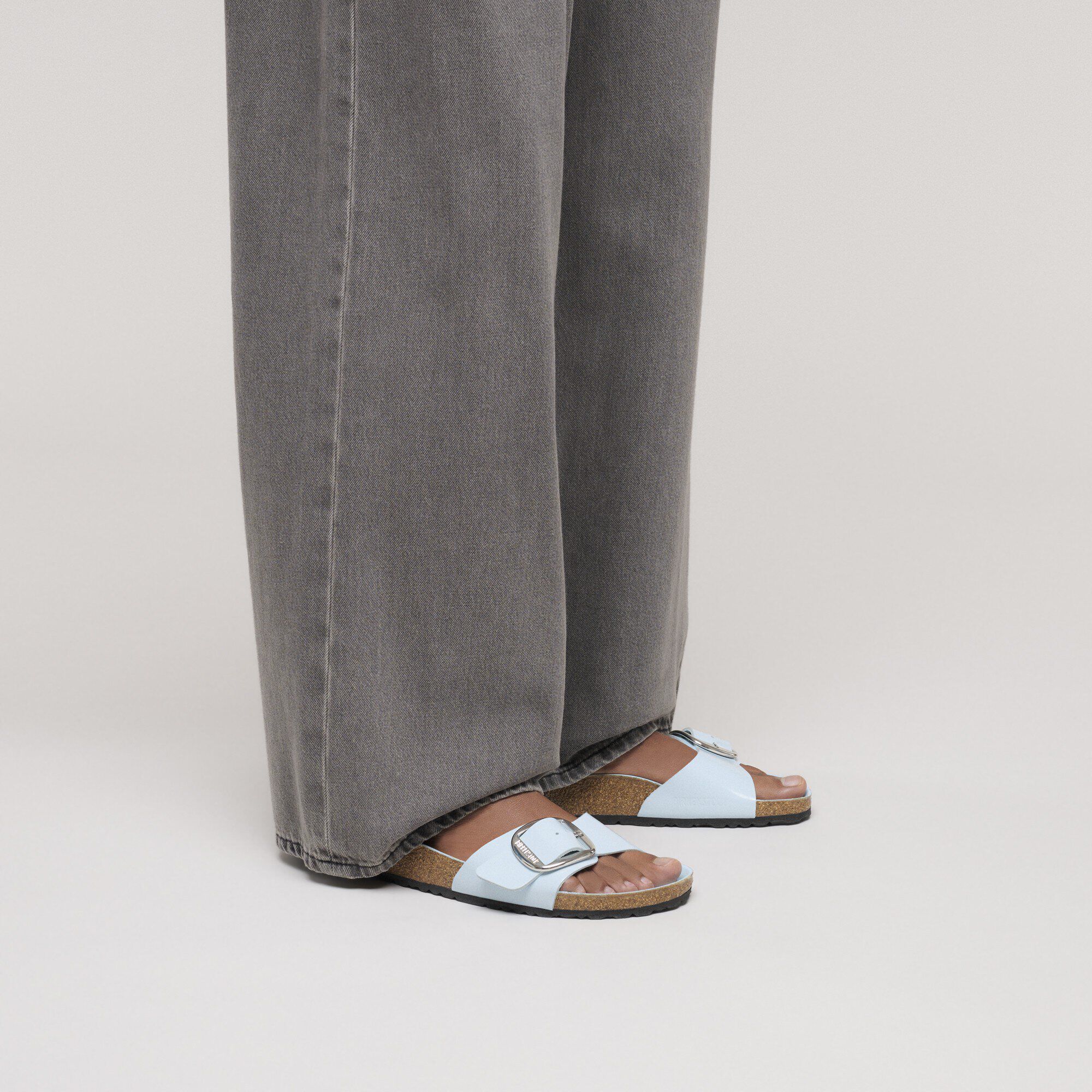 Madrid Big Buckle Natural Leather Patent - Image 4
