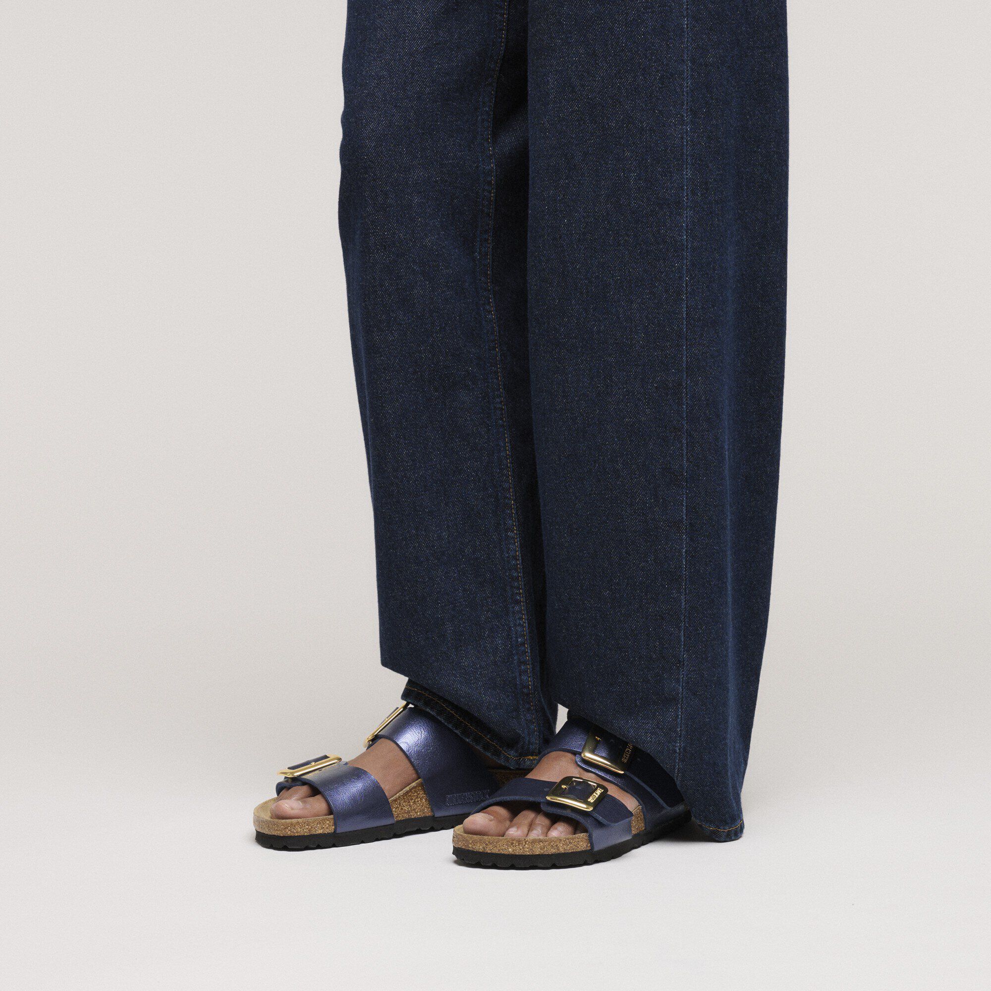 Sydney Cushion Buckle Birko-Flor - Image 7