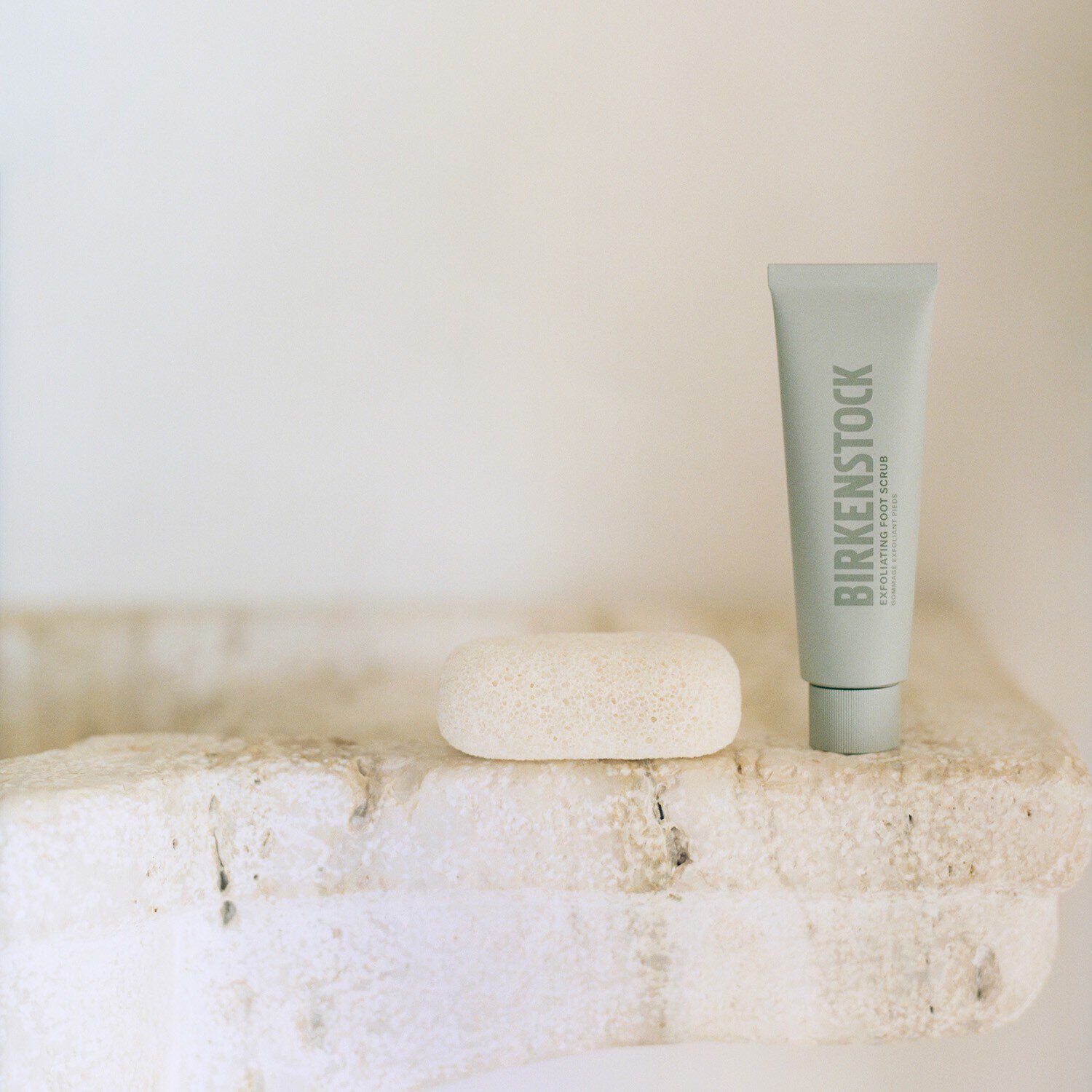 Exfoliating Foot Scrub Multi - Image 3