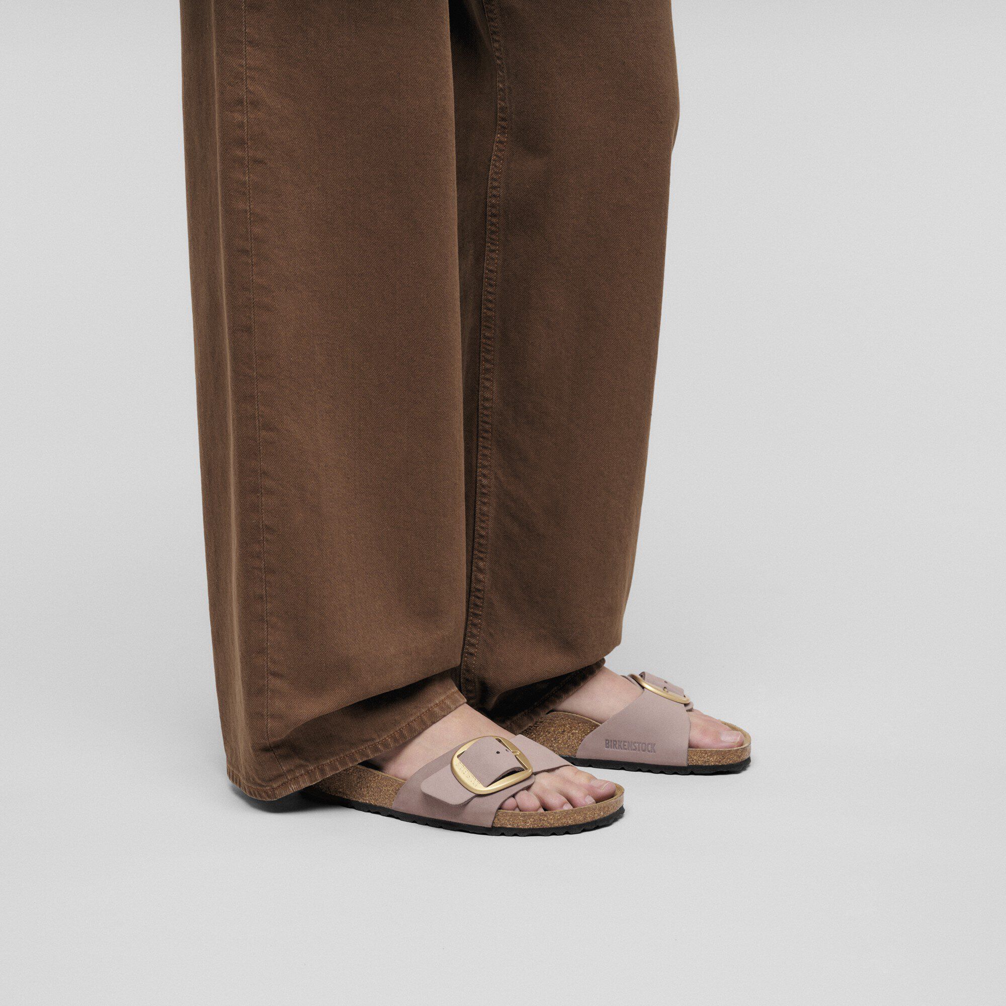 Madrid Big Buckle Nubuk Leather - Image 8