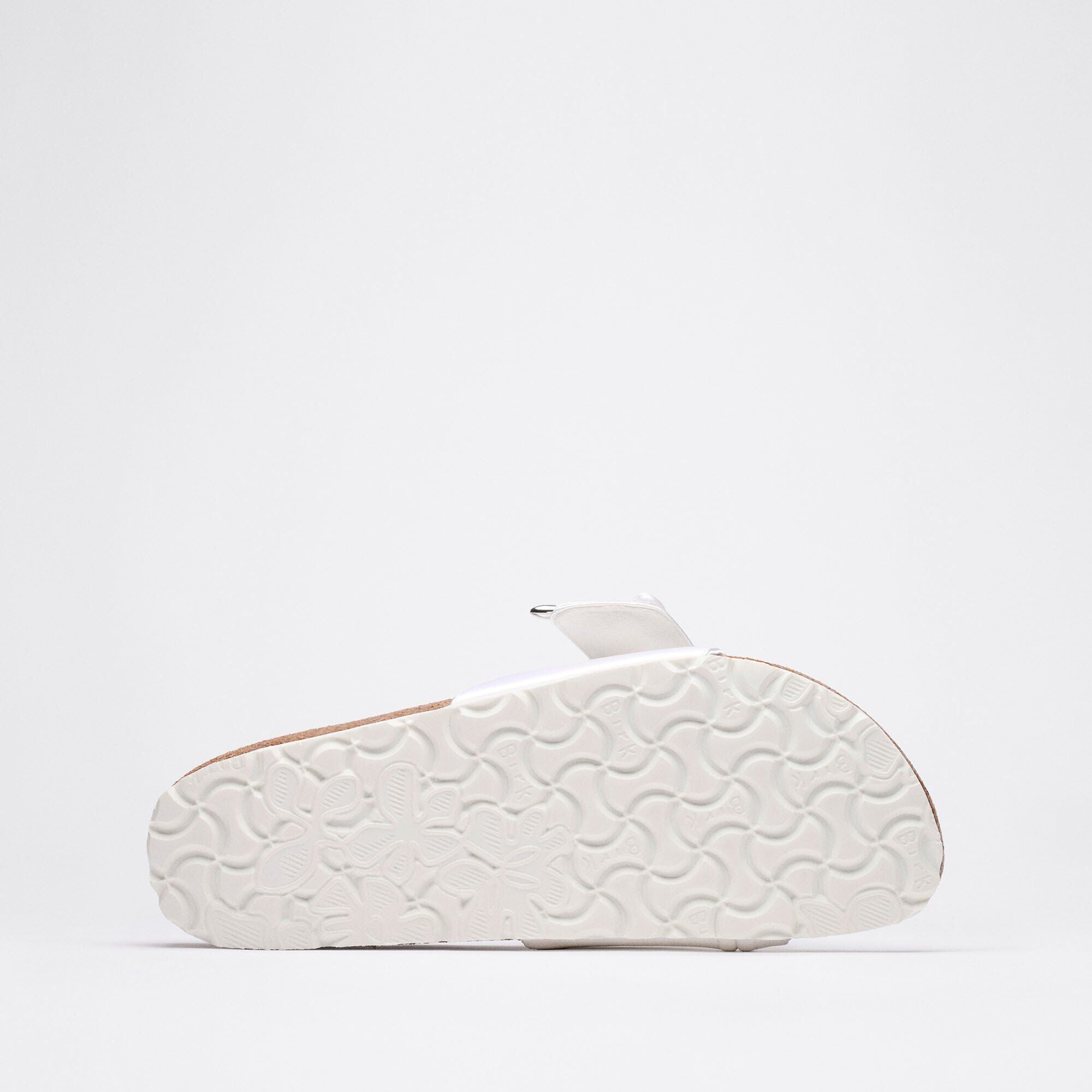 Danielle Frankel Madrid Lace Textile - Image 4