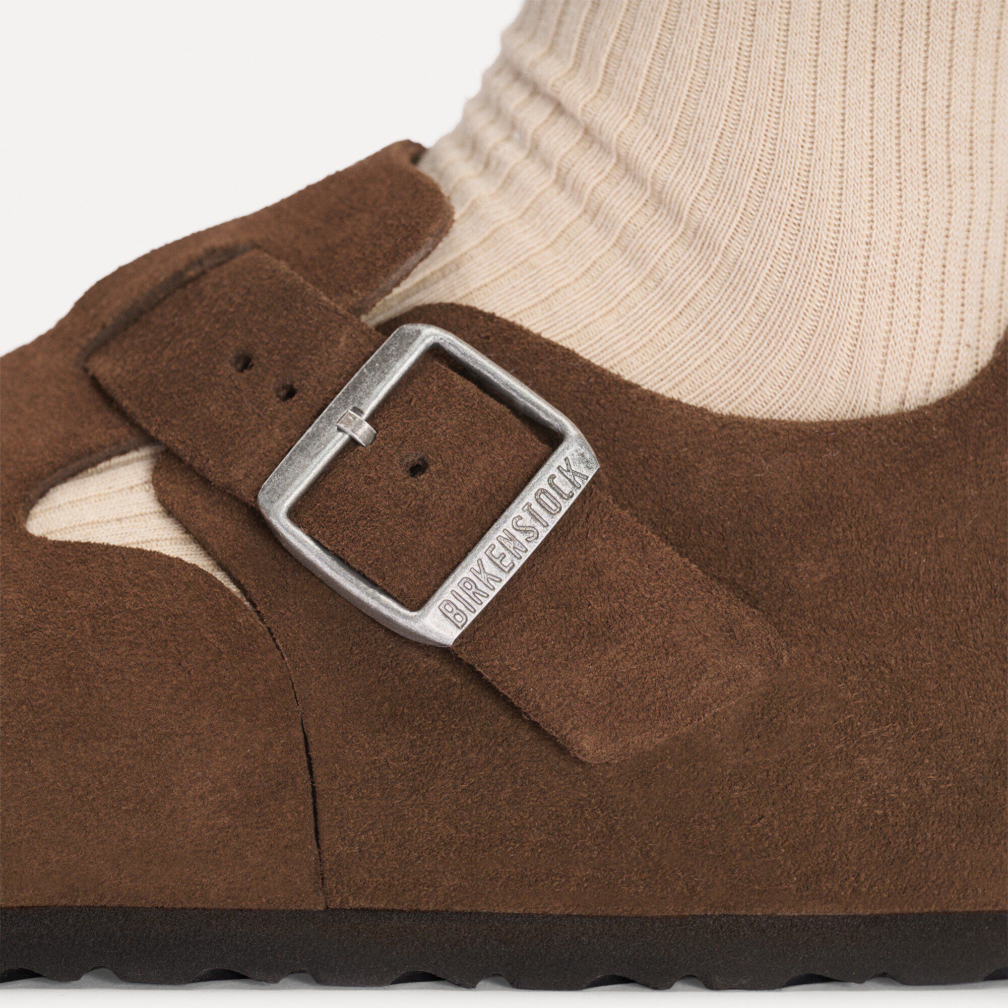 London Suede Leather - Image 5