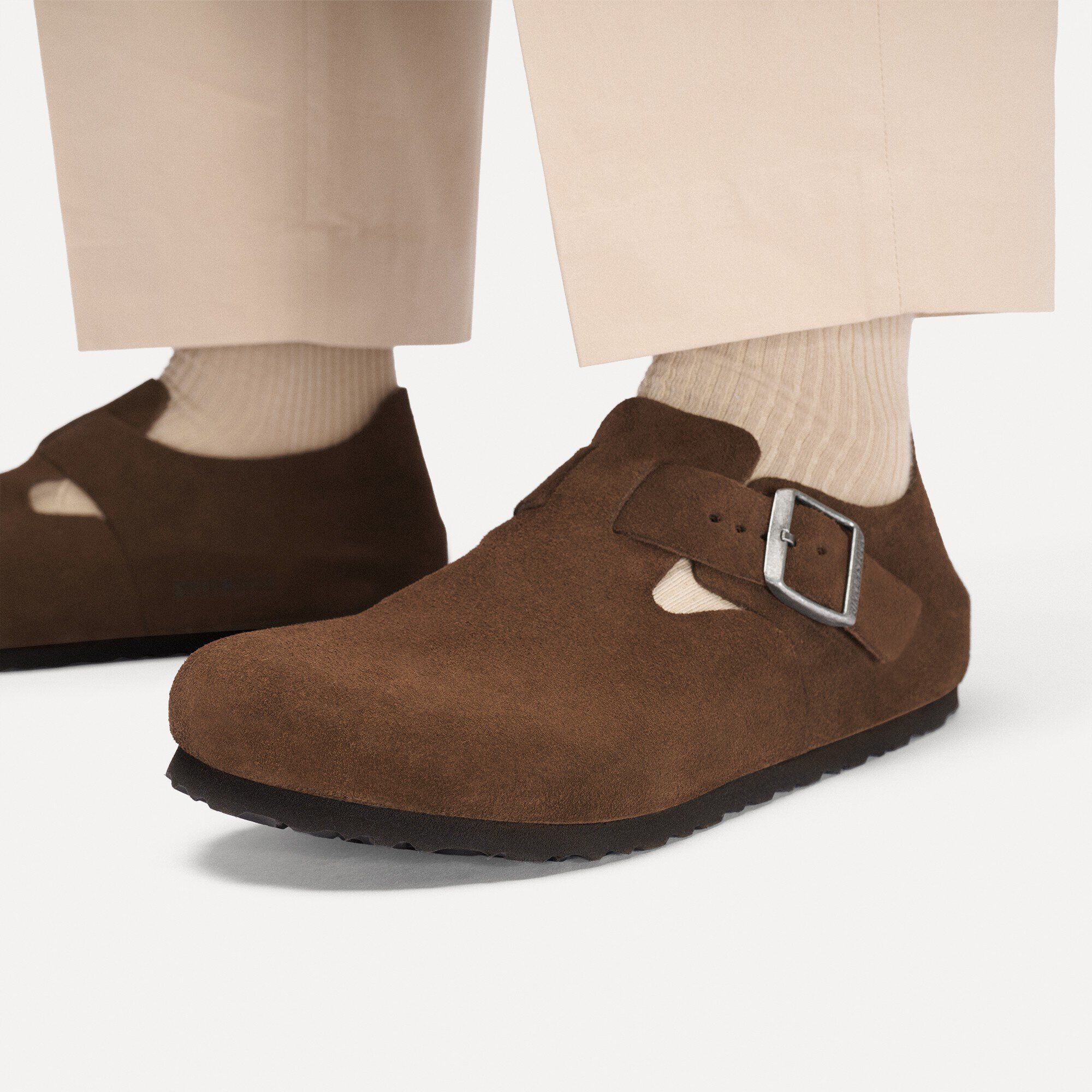 London Suede Leather - Image 4