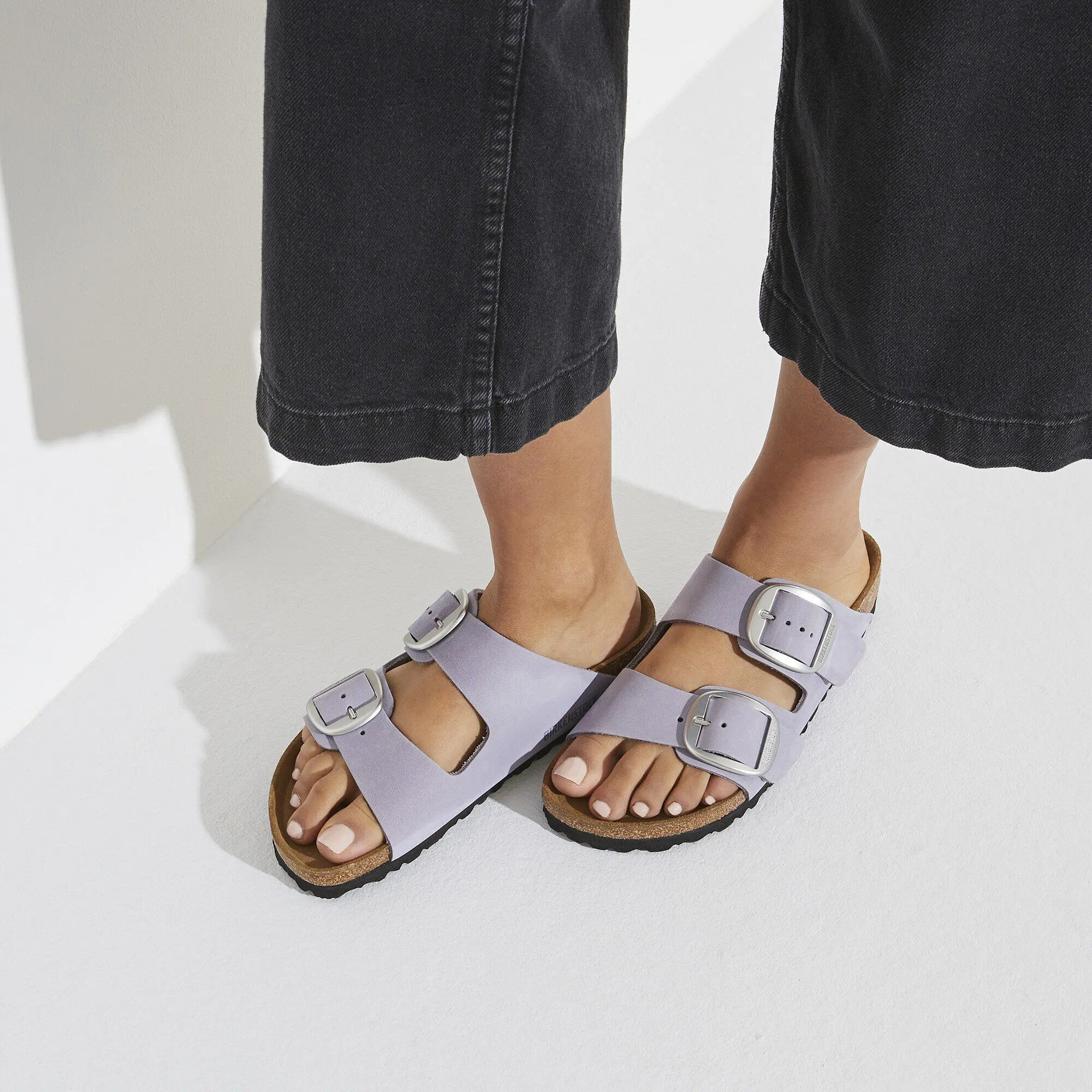 Arizona Big Buckle Nubuck Leather Purple Fog - Image 5