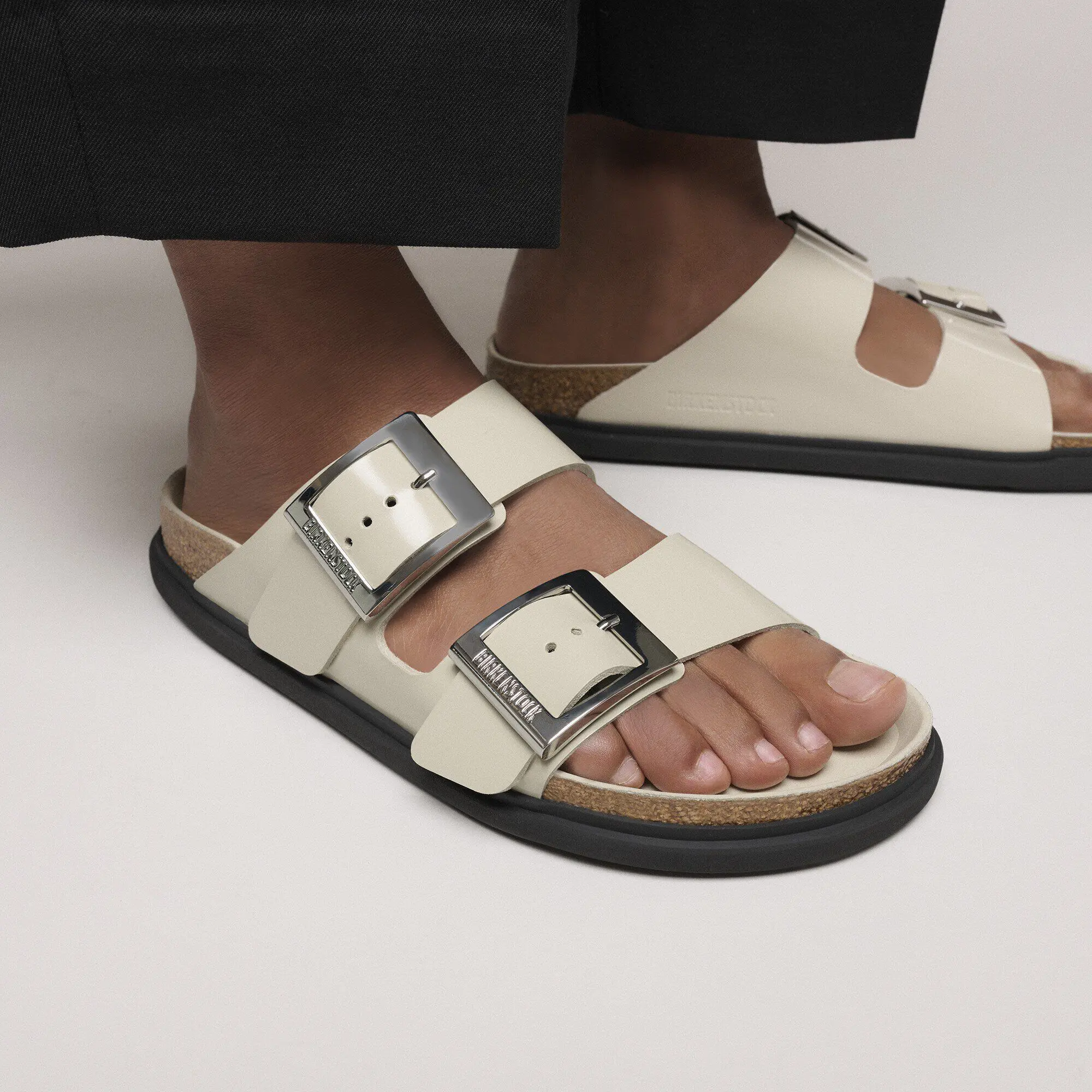 Arizona Droplet Buckle Natural Leather Patent - Image 6