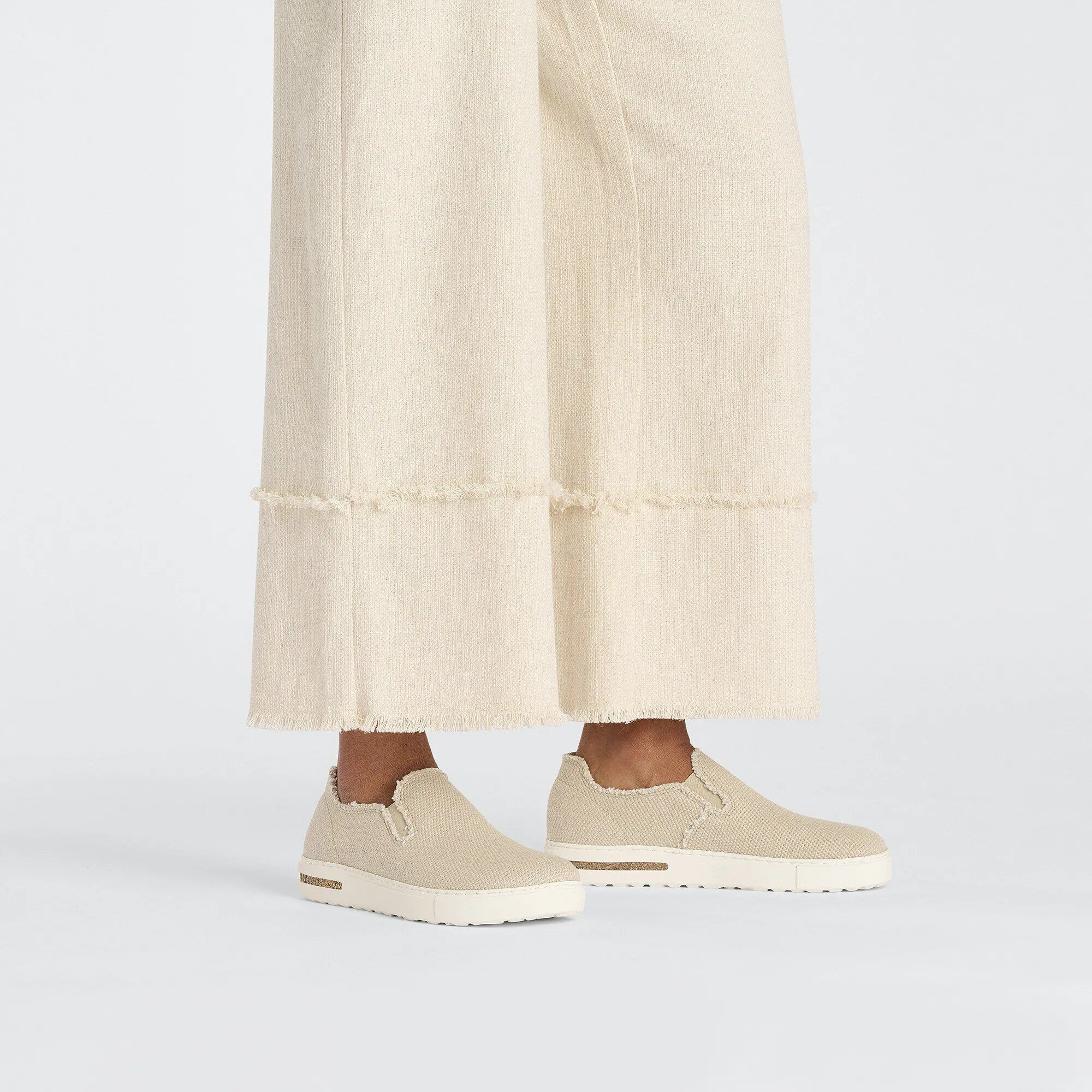 Bend Decon Slip On Textile - Image 8