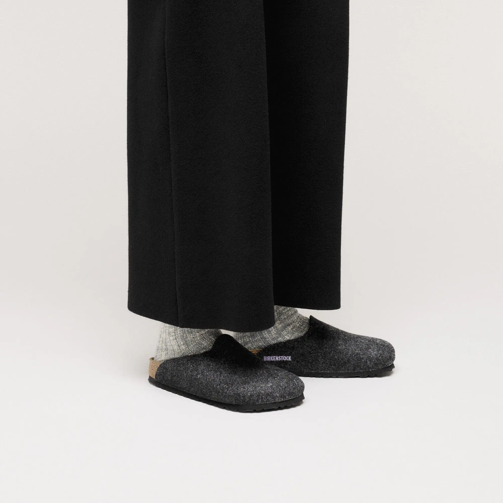 Amsterdam Wool Felt Anthracite - Image 4