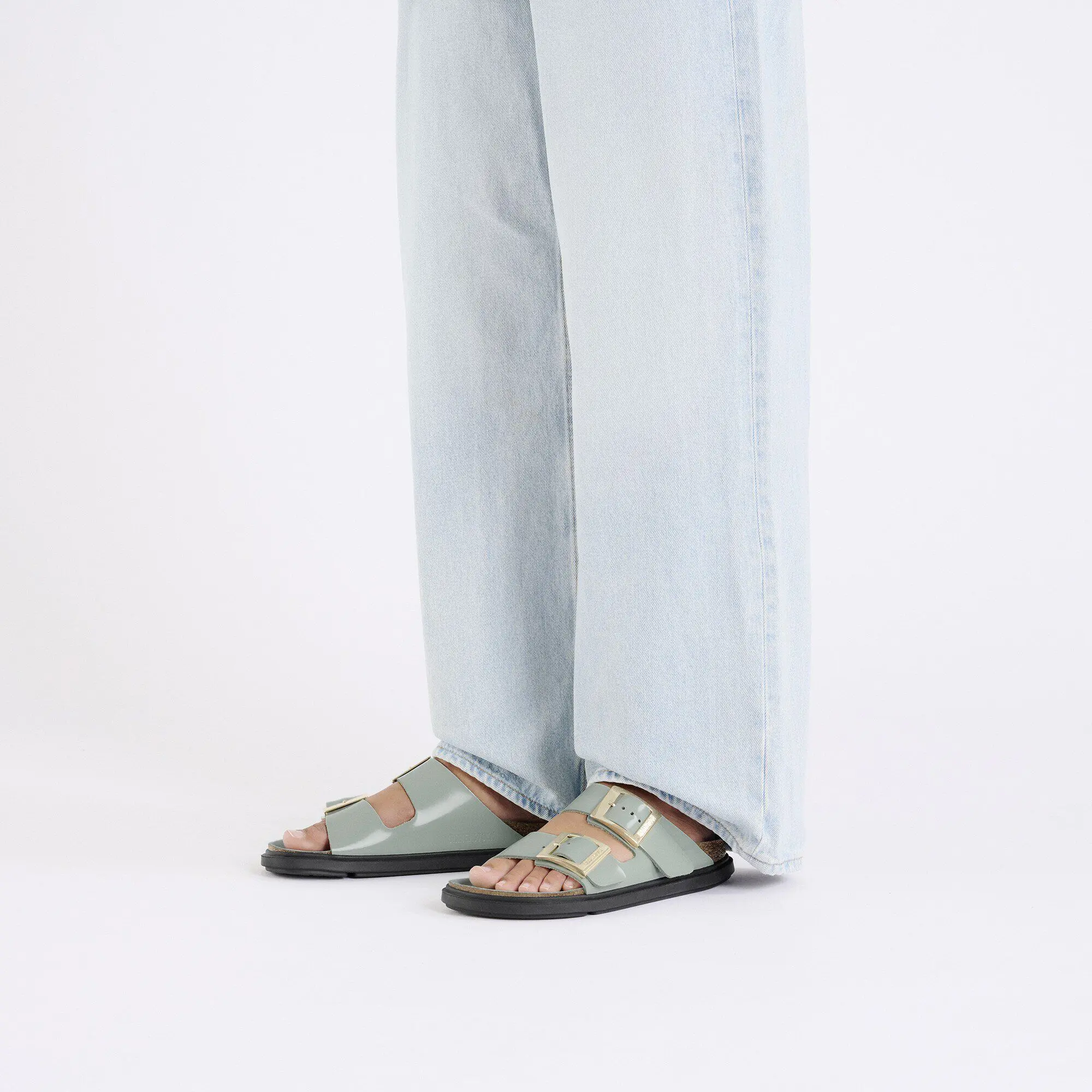 Arizona Droplet Buckle Natural Leather Patent - Image 5