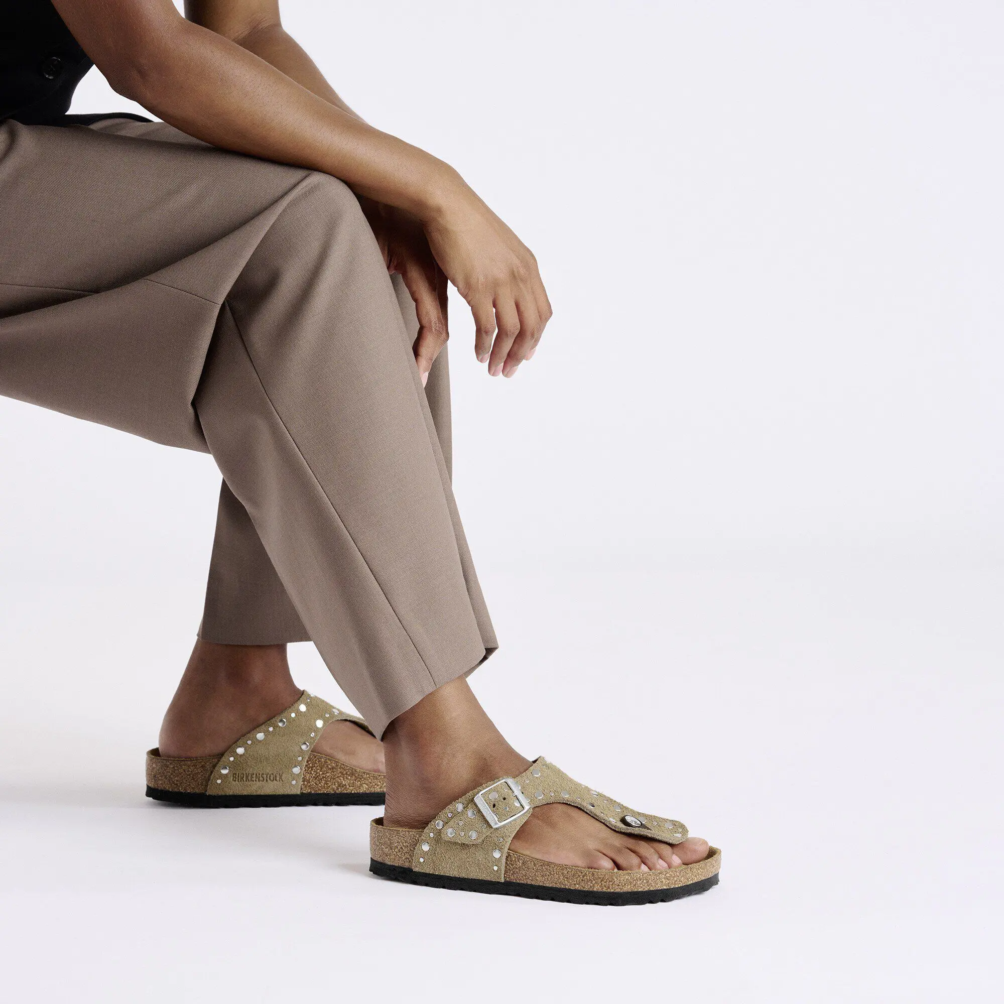 Gizeh Rivet Suede Leather - Image 5