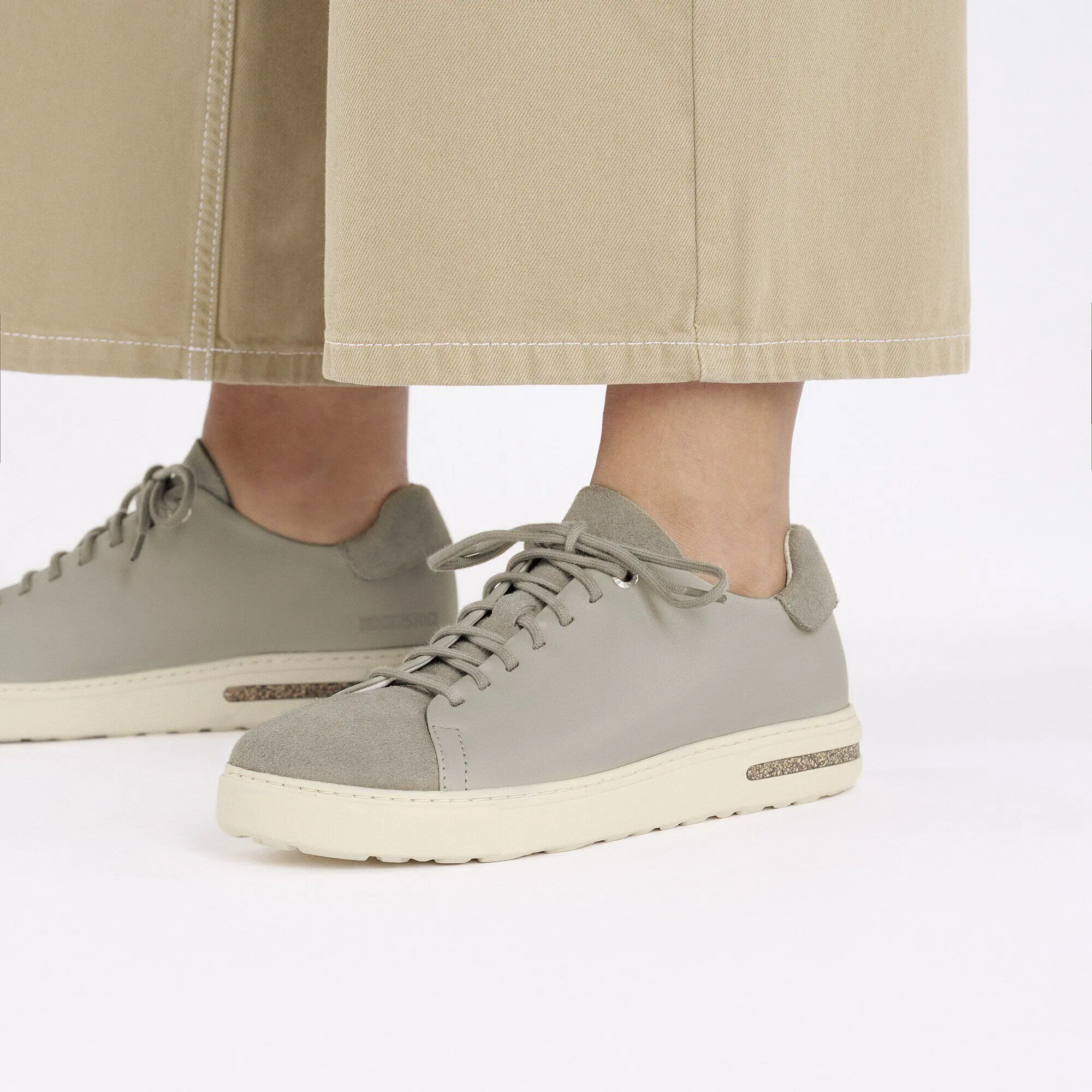 Bend Low Decon Mixed Leather - Image 6