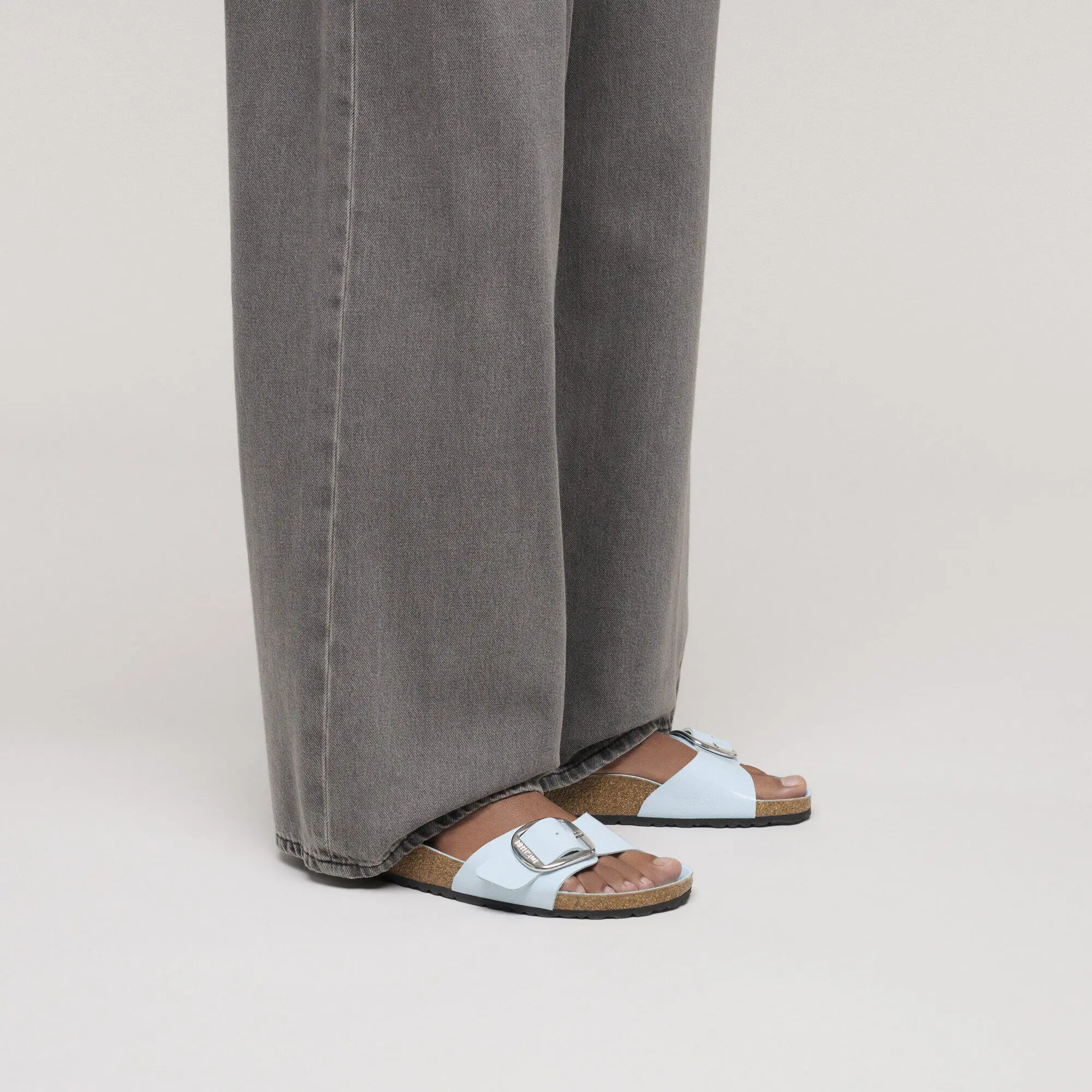 Madrid Big Buckle Natural Leather Patent - Image 4