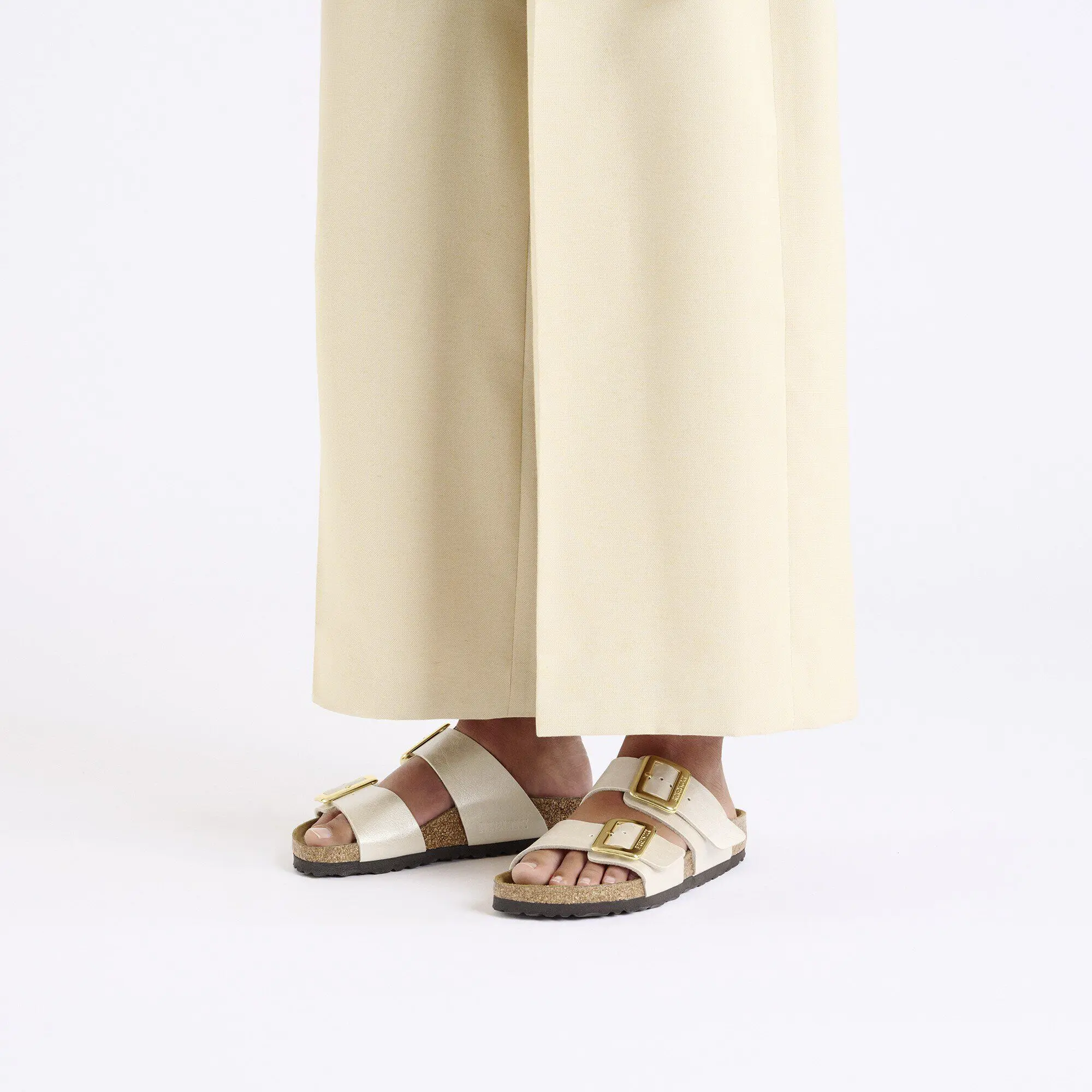 Sydney Cushion Buckle Birko-Flor - Image 7