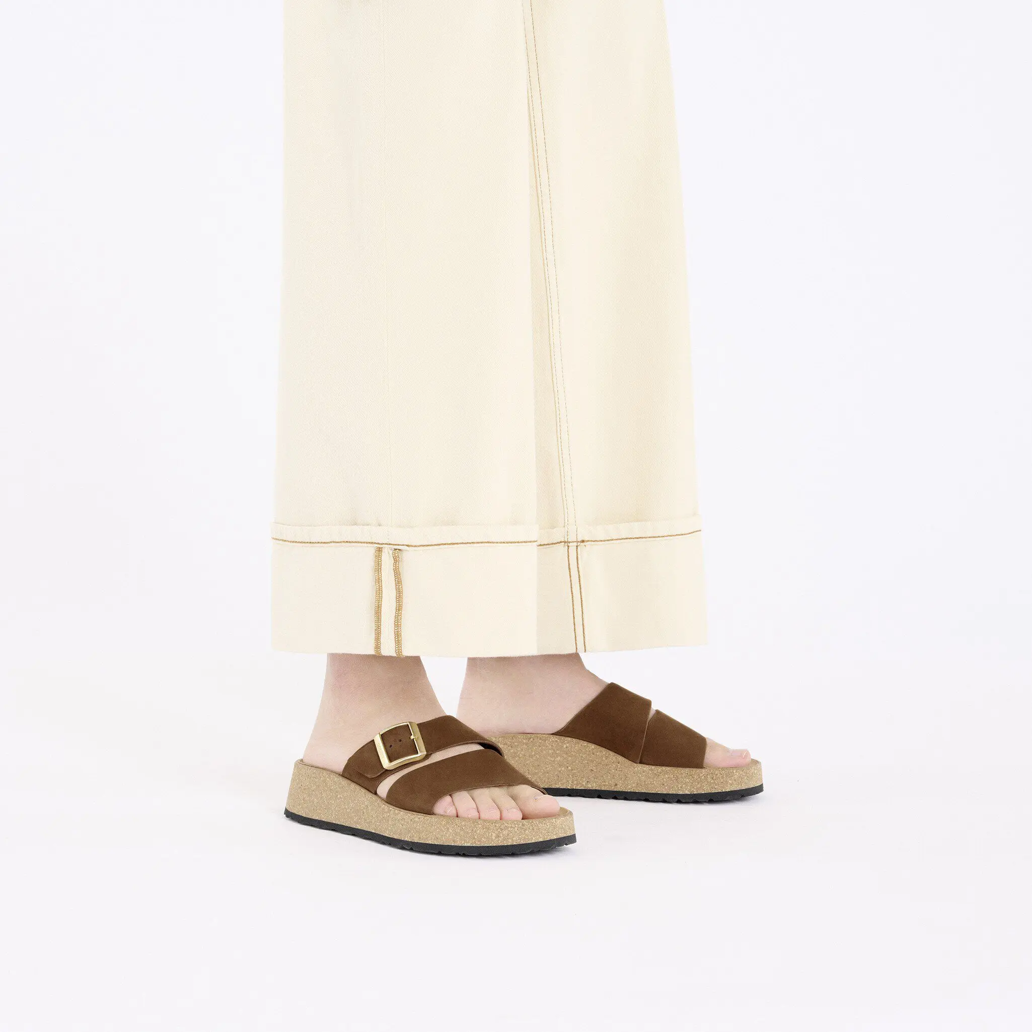 Almina Nubuk Leather - Image 5