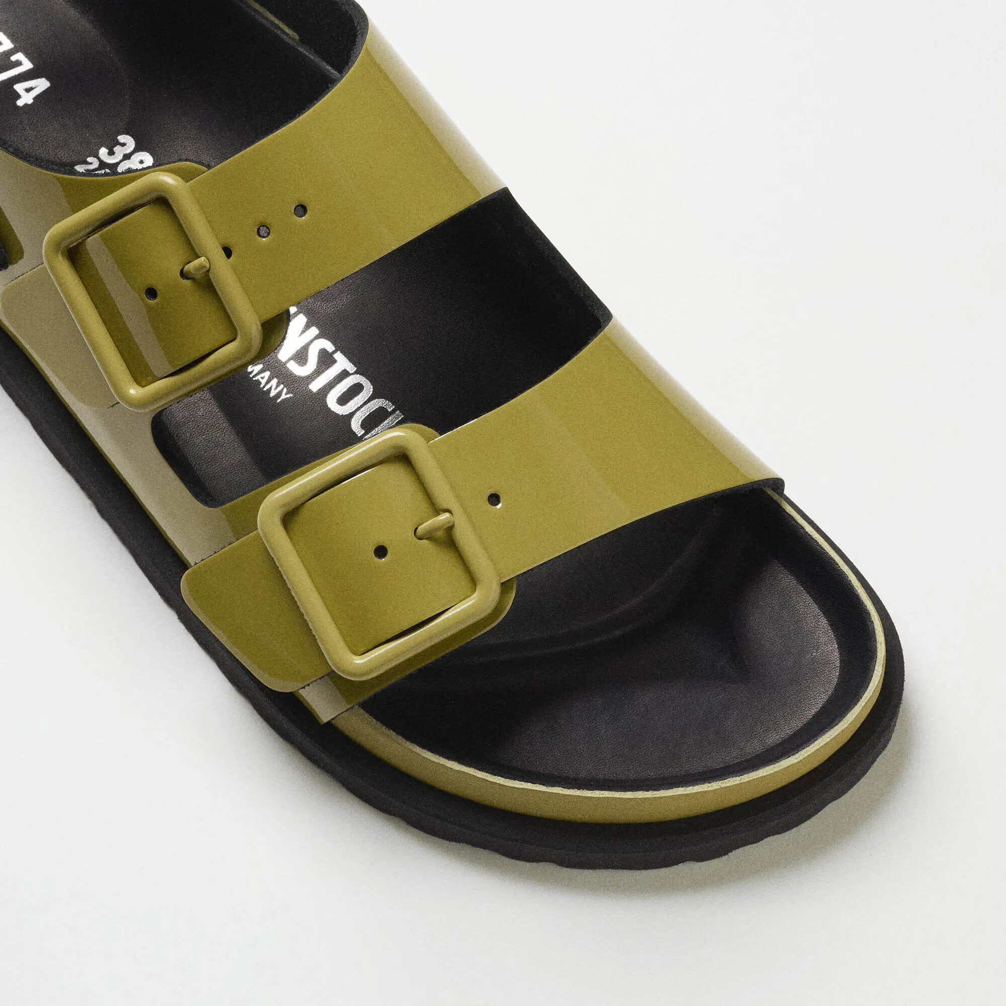 1774 Milano Leather Patent Leather - Image 2
