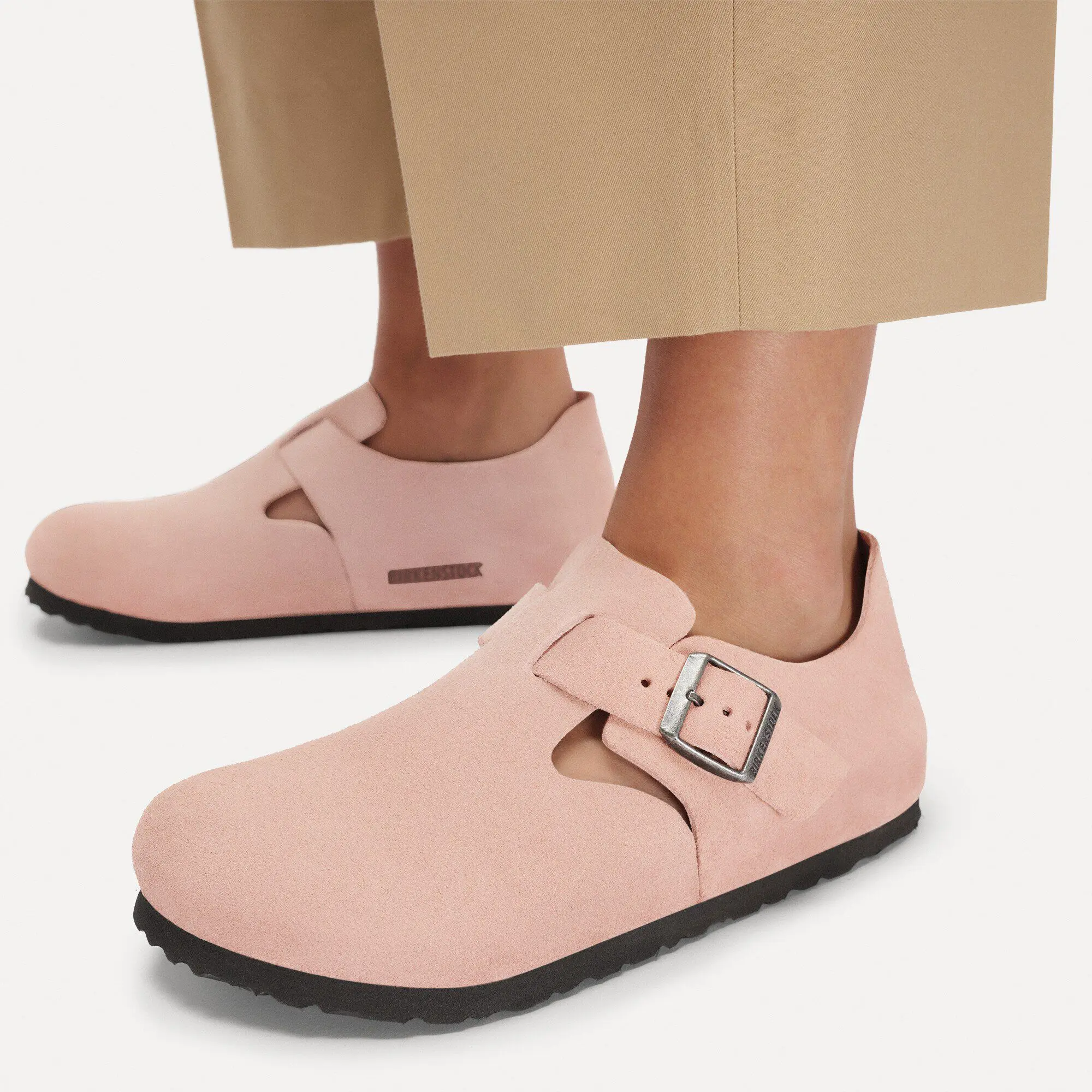 London Suede Leather - Image 5
